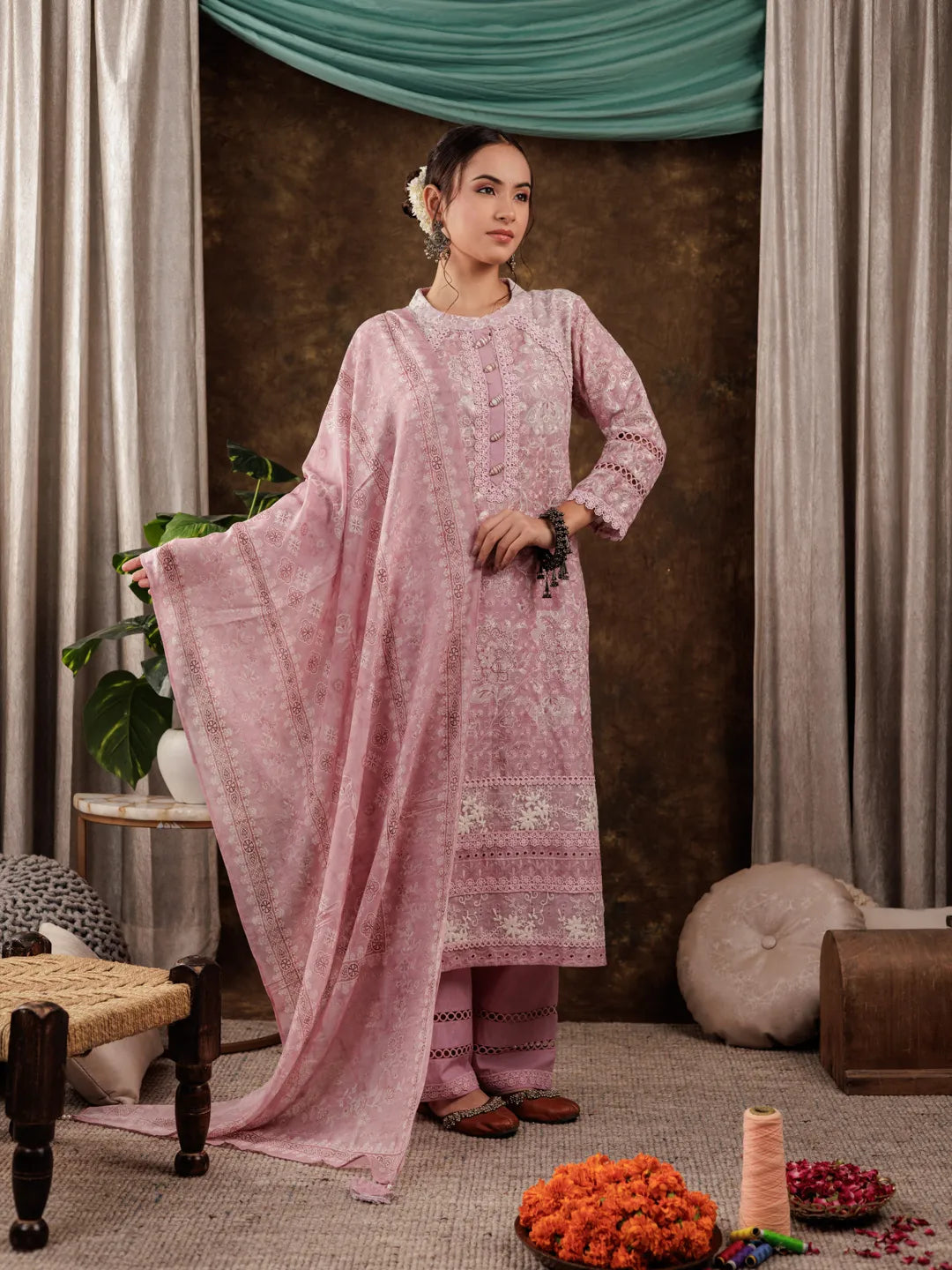 Yufta Pink Cotton Schiffli Kurta Dupatta Set With Lace Detailing - Distacart