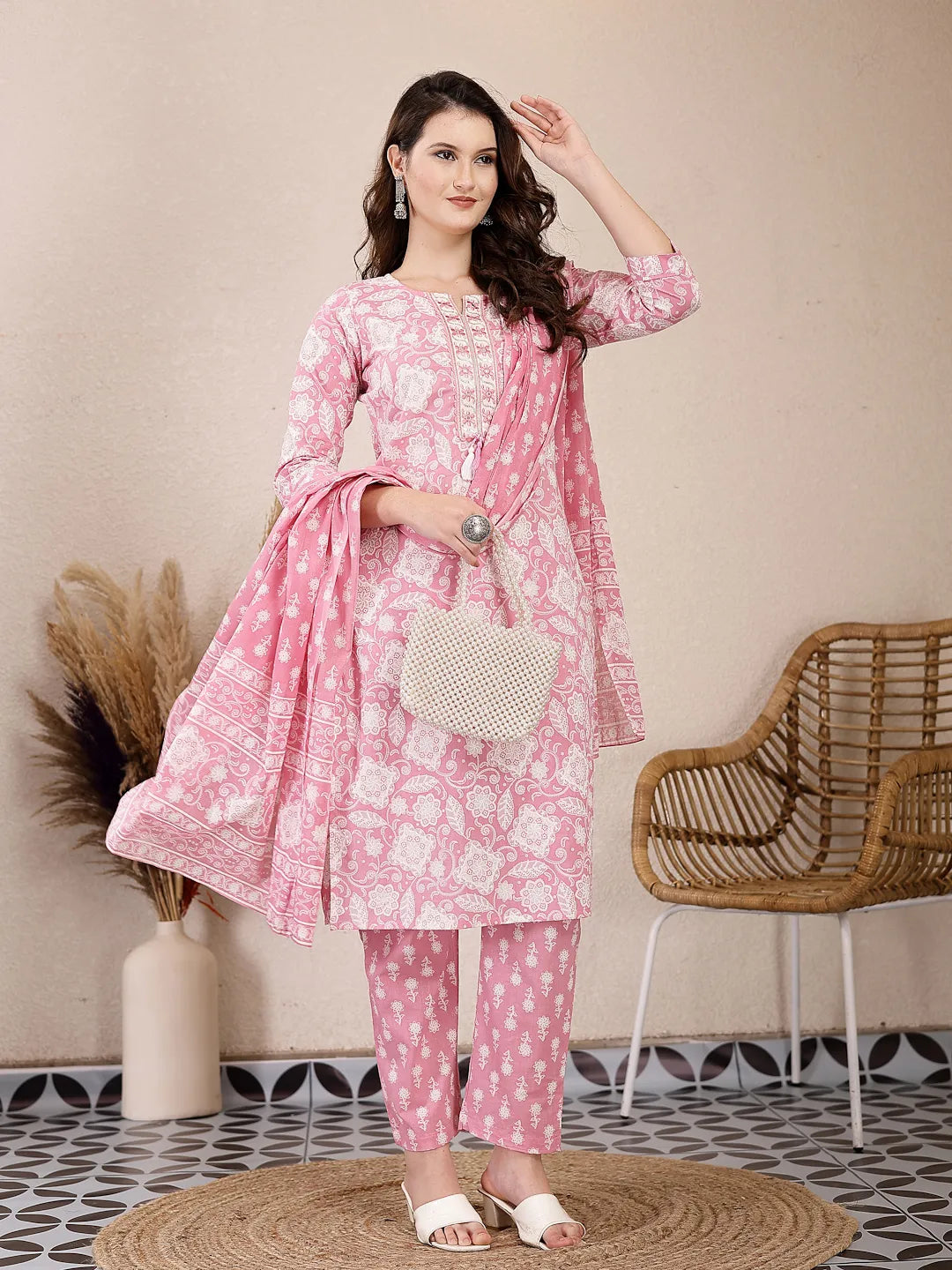Yufta Pink Ethnic Motifs Print Straight Kurta Trouser Dupatta Set