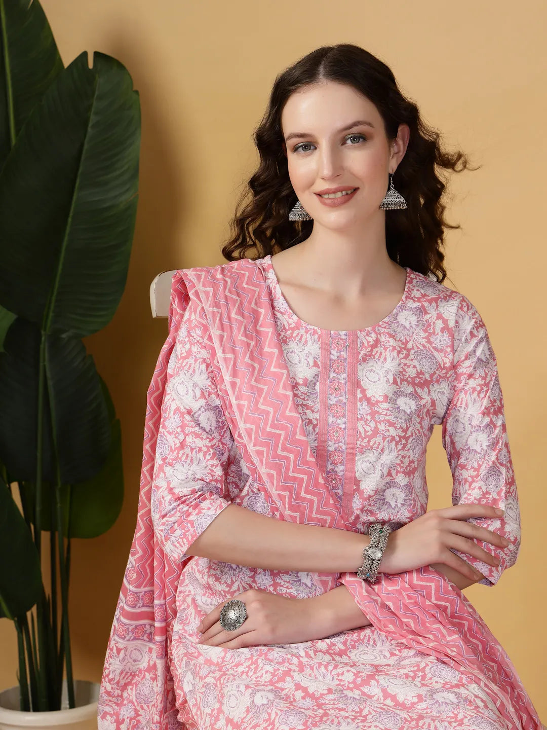 Yufta Pink Floral Print Straight Kurta Trouser Dupatta Set