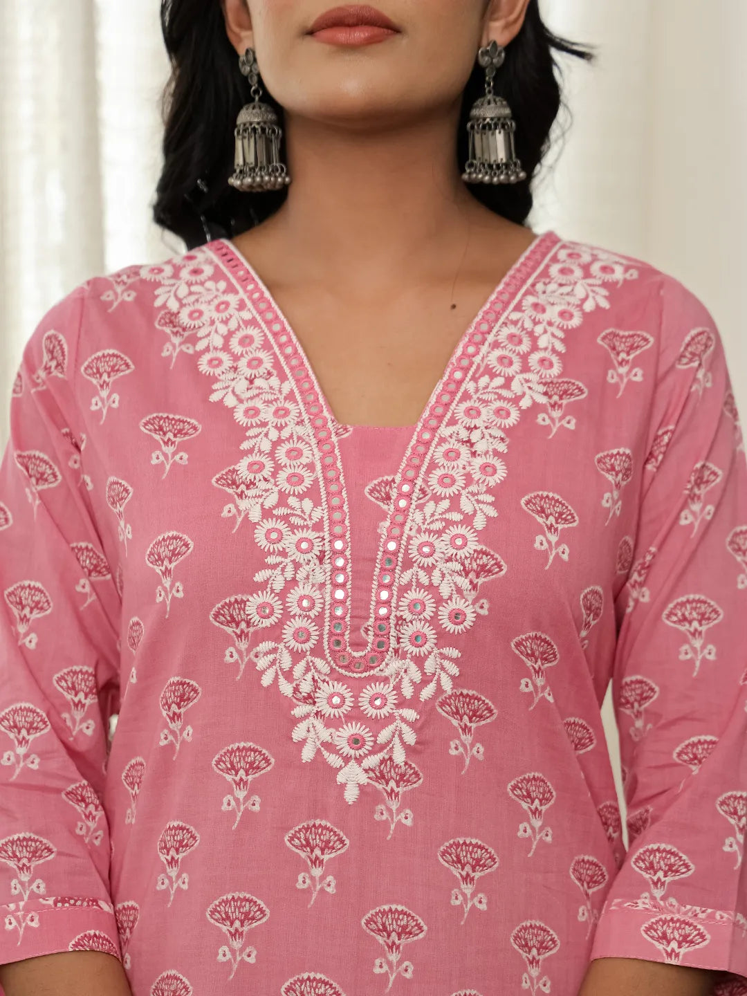 Yufta Pink Floral Thread Work Straight Kurta Trouser Dupatta Set