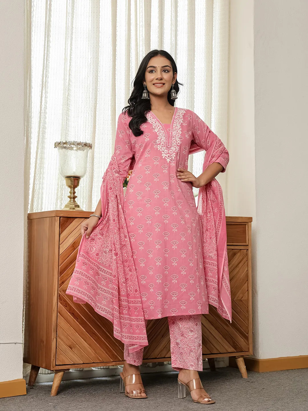 Yufta Pink Floral Thread Work Straight Kurta Trouser Dupatta Set