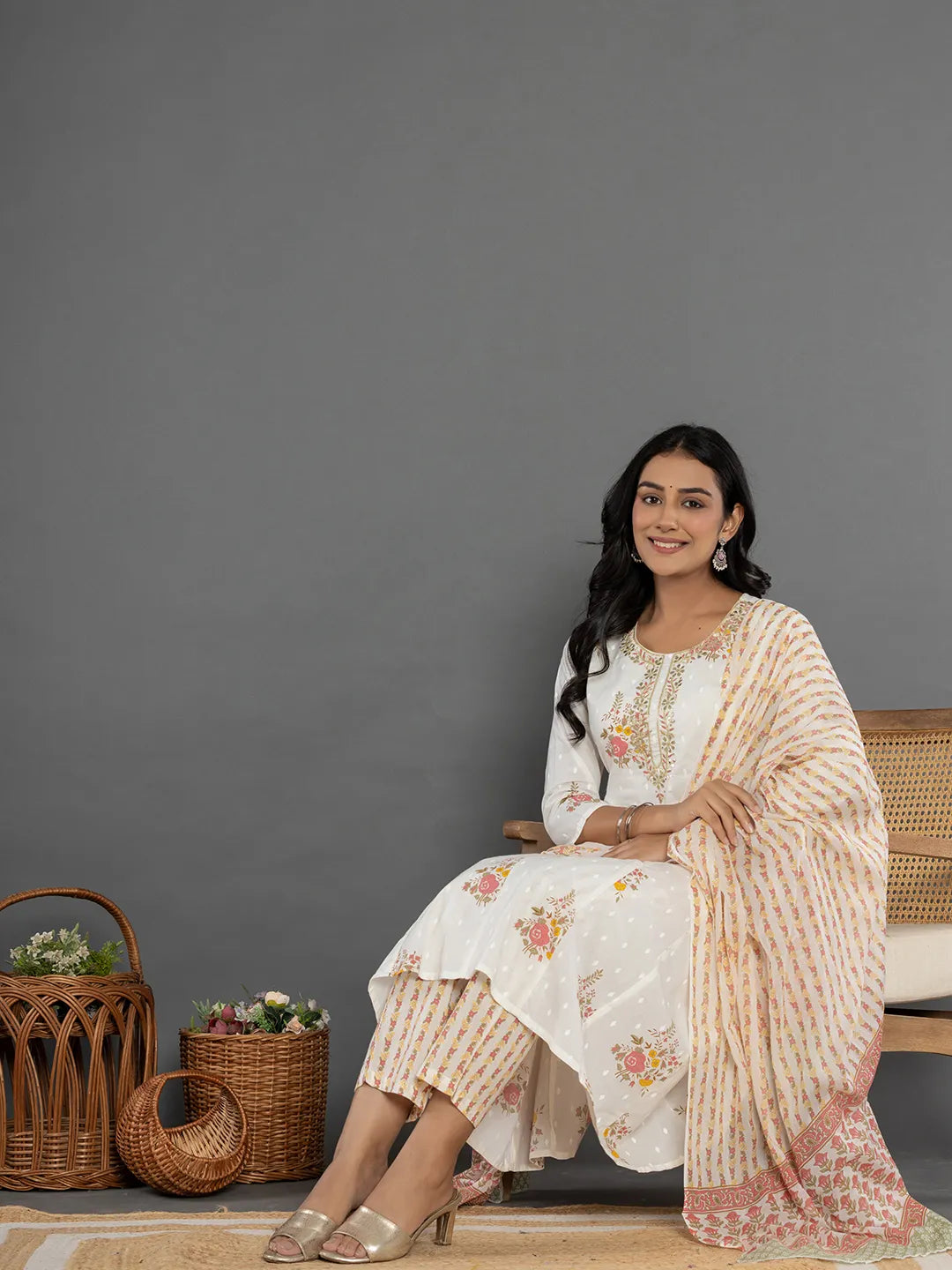 Yufta Pink Gota_Patti Cotton Anarkali Kurta Dupatta Pant Set