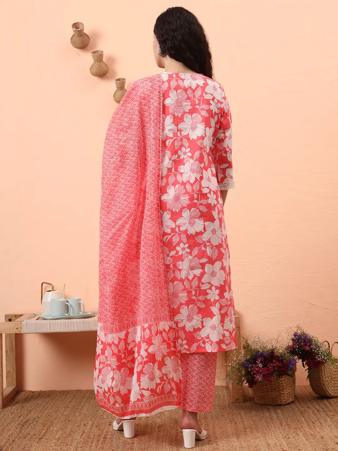 Yufta Pink Pure Cotton Ethnic Motifs Straight Kurta Pant Set