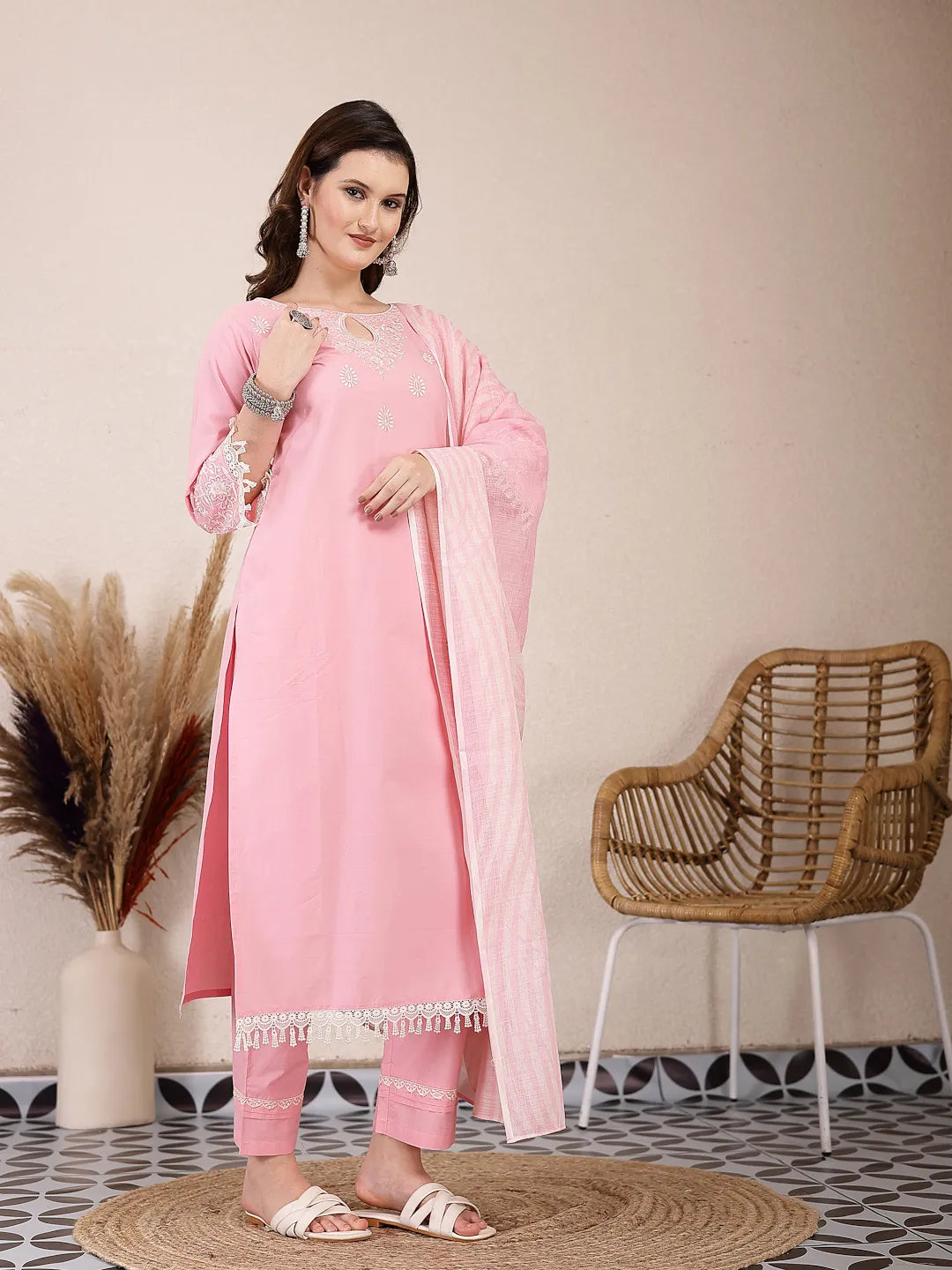 Yufta Pink Solid Thread Work Straight Kurta Trouser Dupatta Set - Distacart