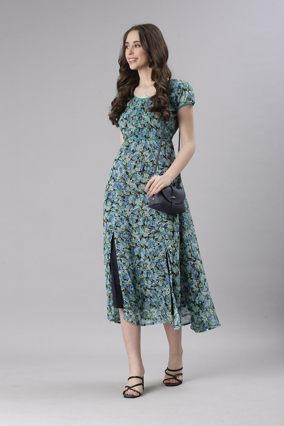 Souchii Teal & Blue Floral Printed Fit & Flare Dress