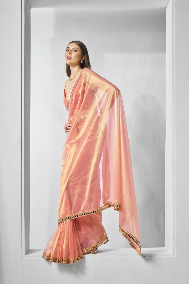 s3327-6_54291970762_o