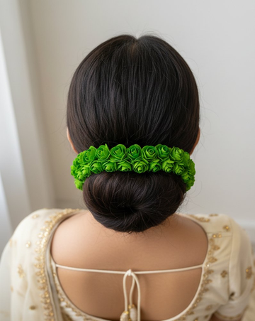 Green Rose Gajra - Dista