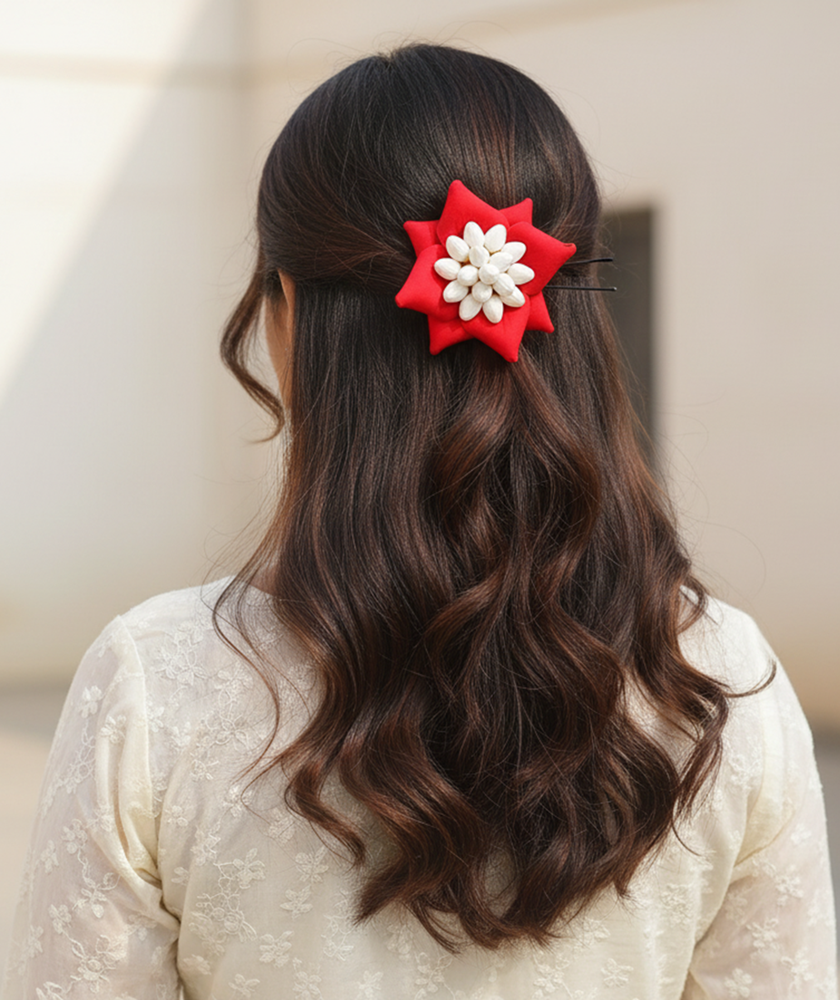 Red Petals Flower Brooch - Dista
