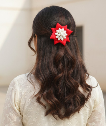 Red Petals Flower Brooch - Dista