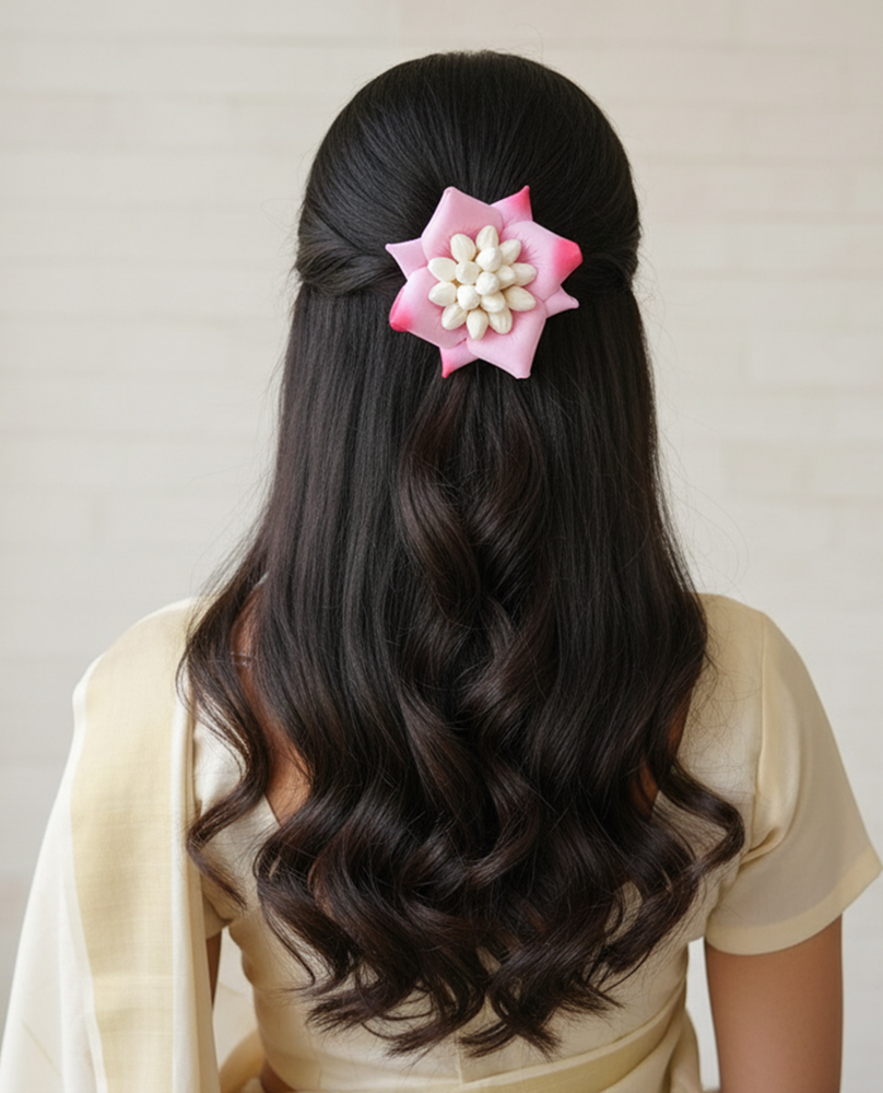 Baby Pink Flower Brooch - Dista