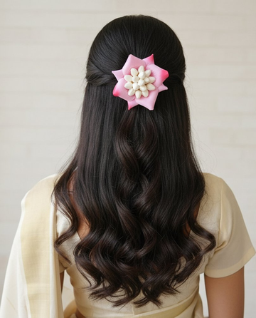 Baby Pink Flower Brooch - Dista