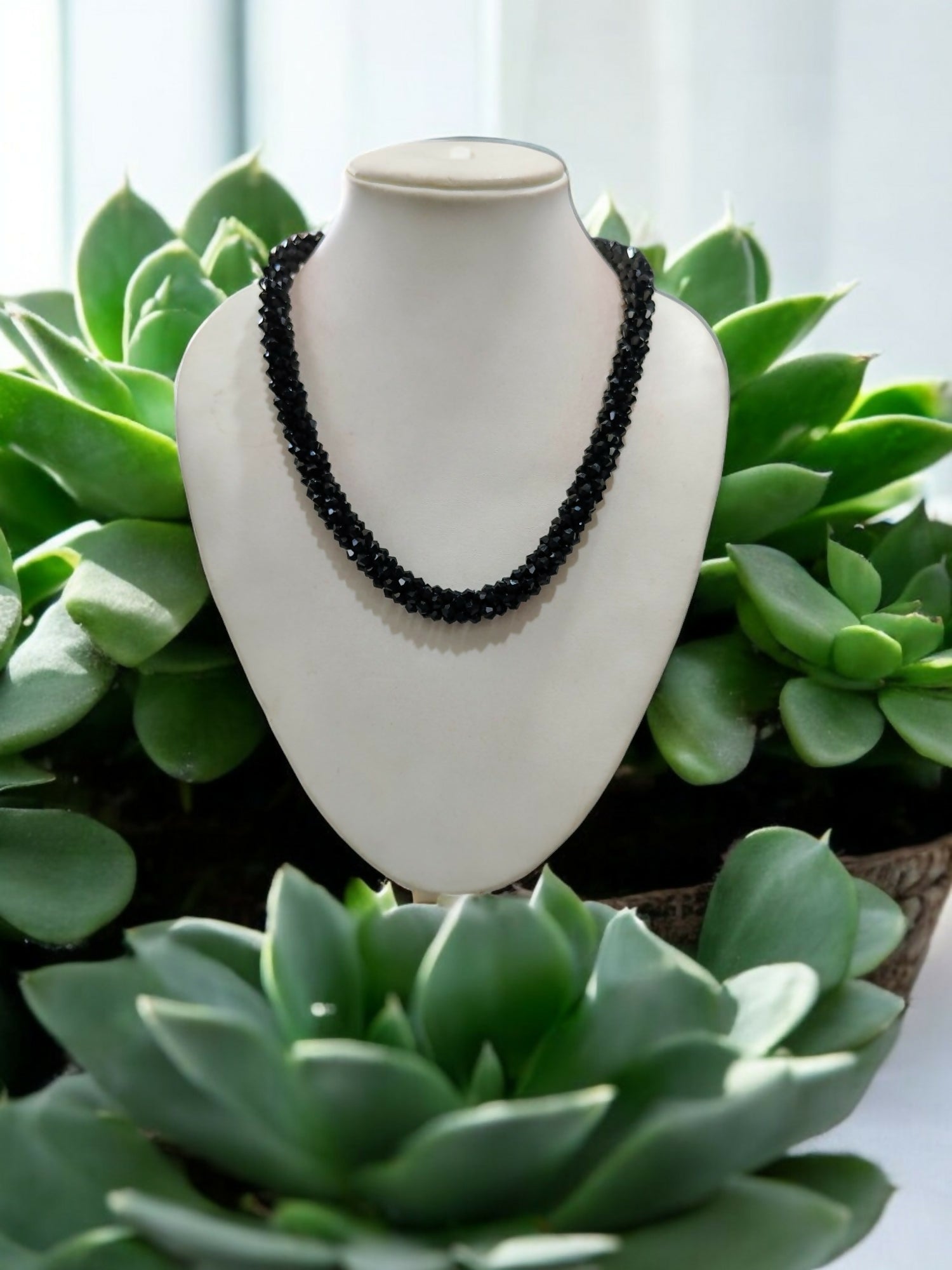 Inhanns Noor-E-Jalwa – Handmade Crystal Bead Necklace -Adjustable - Black Only Necklace - Distacart