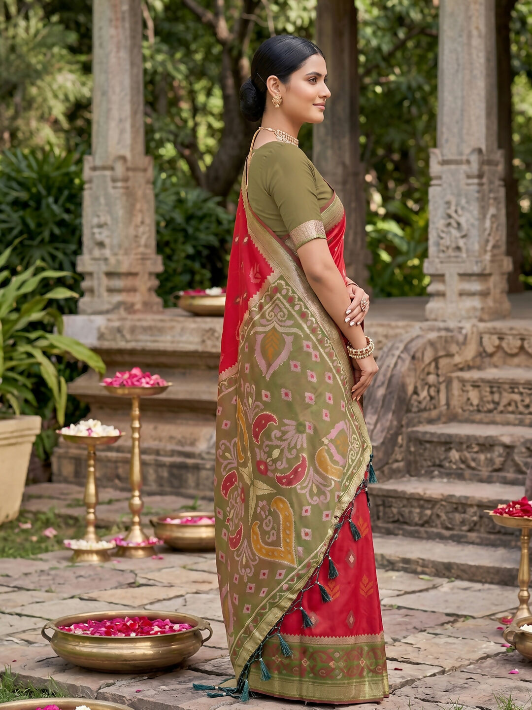 Shree Shyam Fashion Red Soft Silk Saree - Dista