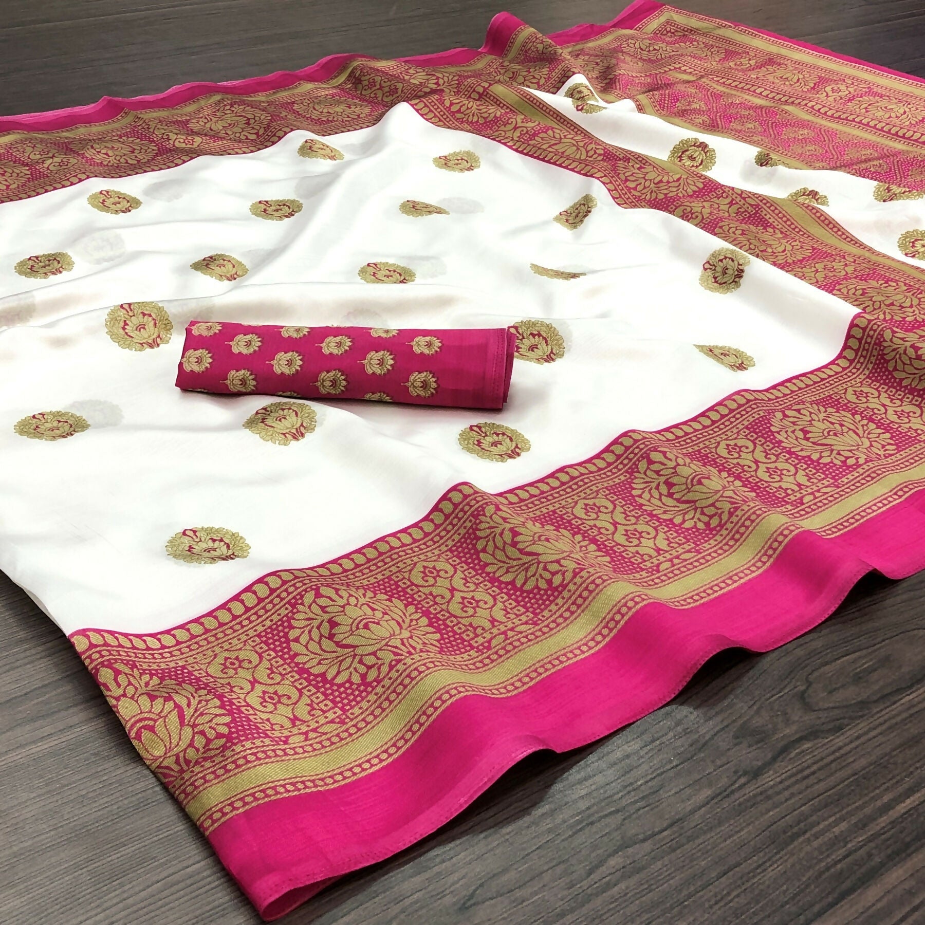 Vamika Pink Printed Art Silk Saree - Distacart
