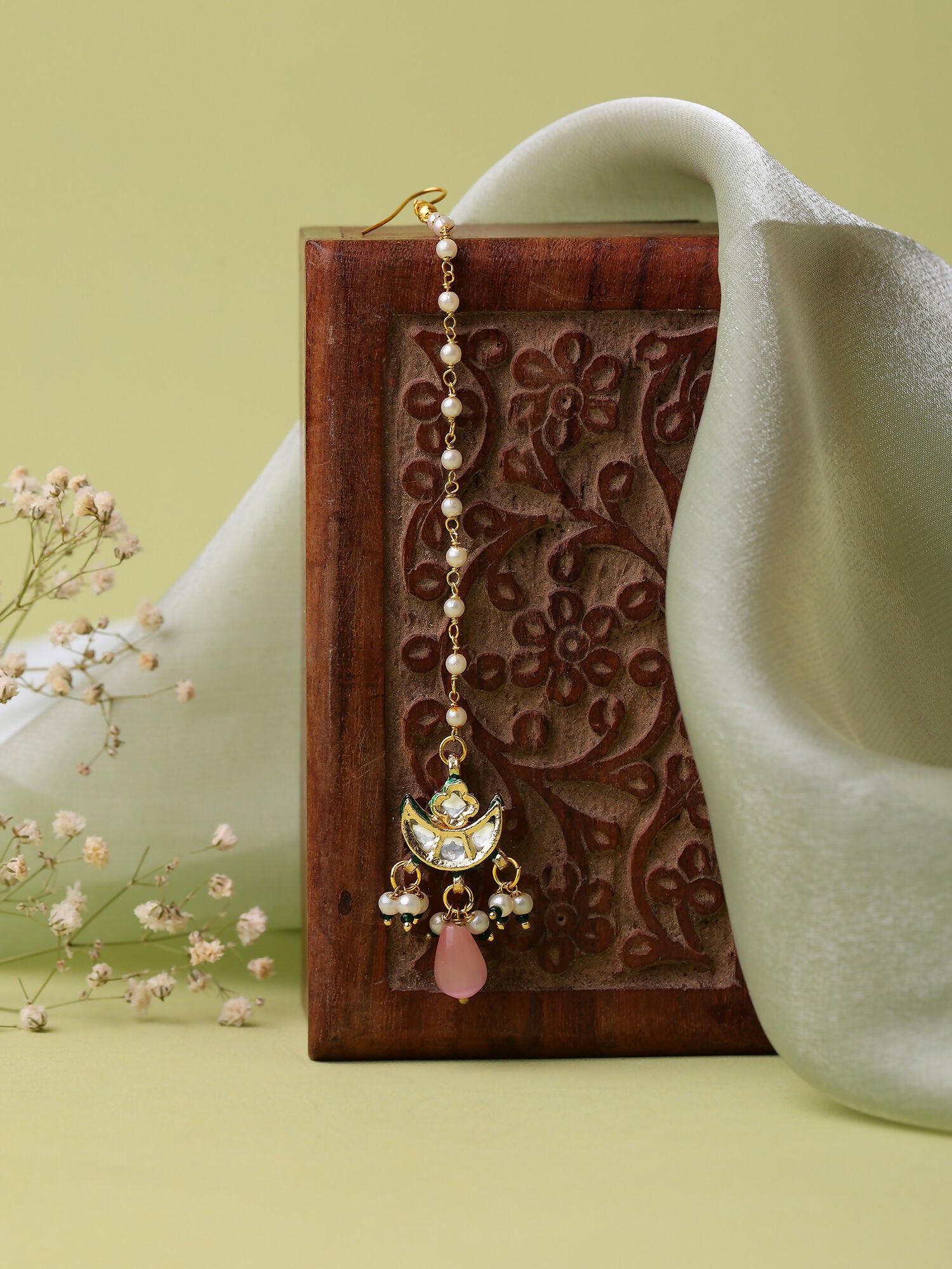 Ruby Raang Gold Polished Pink Kundan Maang Tikka