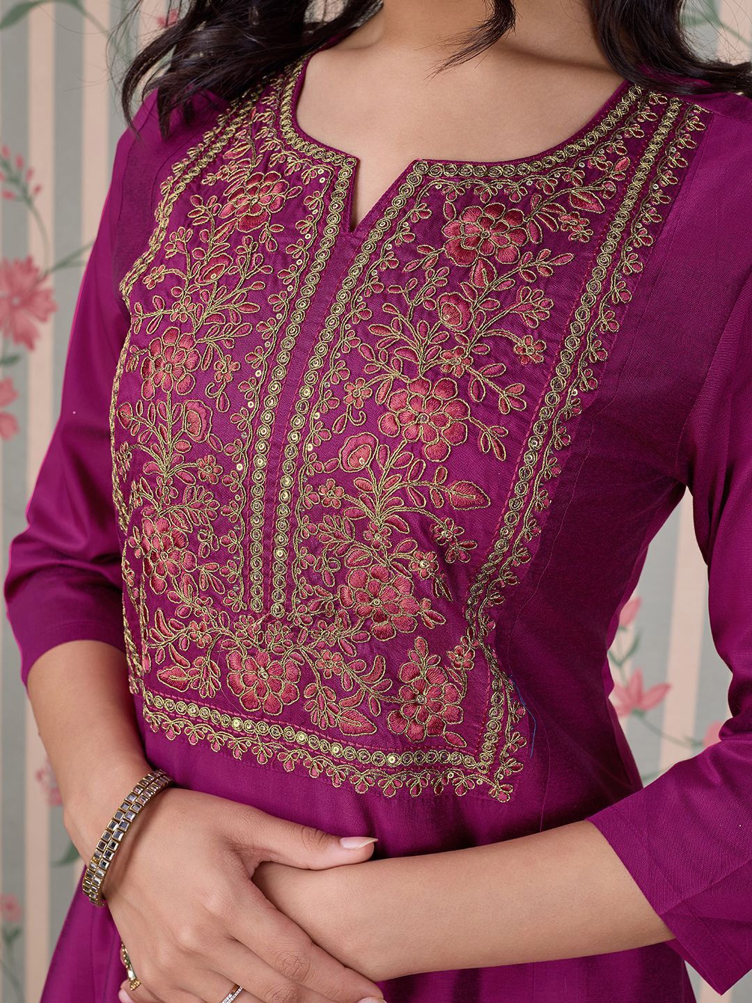 Ode by House of Pataudi Pink Ethnic Motifs Embroidered Zari Kurta With Trousers & Dupatta - Distacart