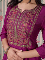 Thumbnail for Ode by House of Pataudi Pink Ethnic Motifs Embroidered Zari Kurta With Trousers & Dupatta - Distacart