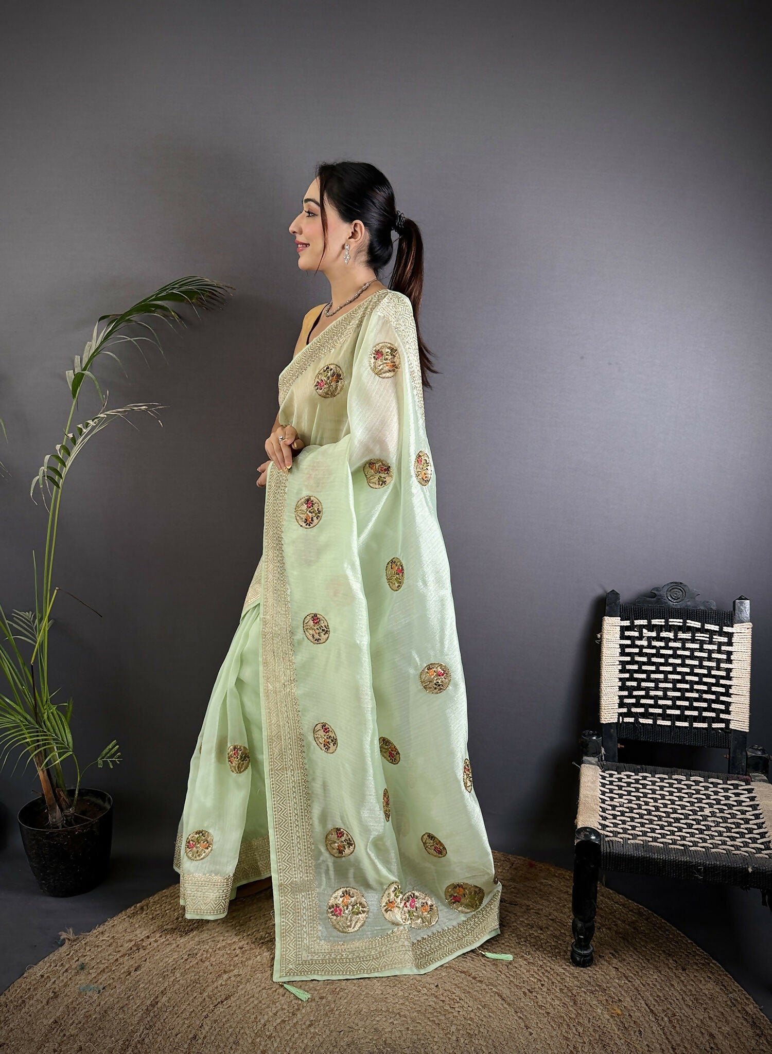 Joban Fashion Light Green Handloom Banarasi Organza Silk Khatali Butta Work Saree