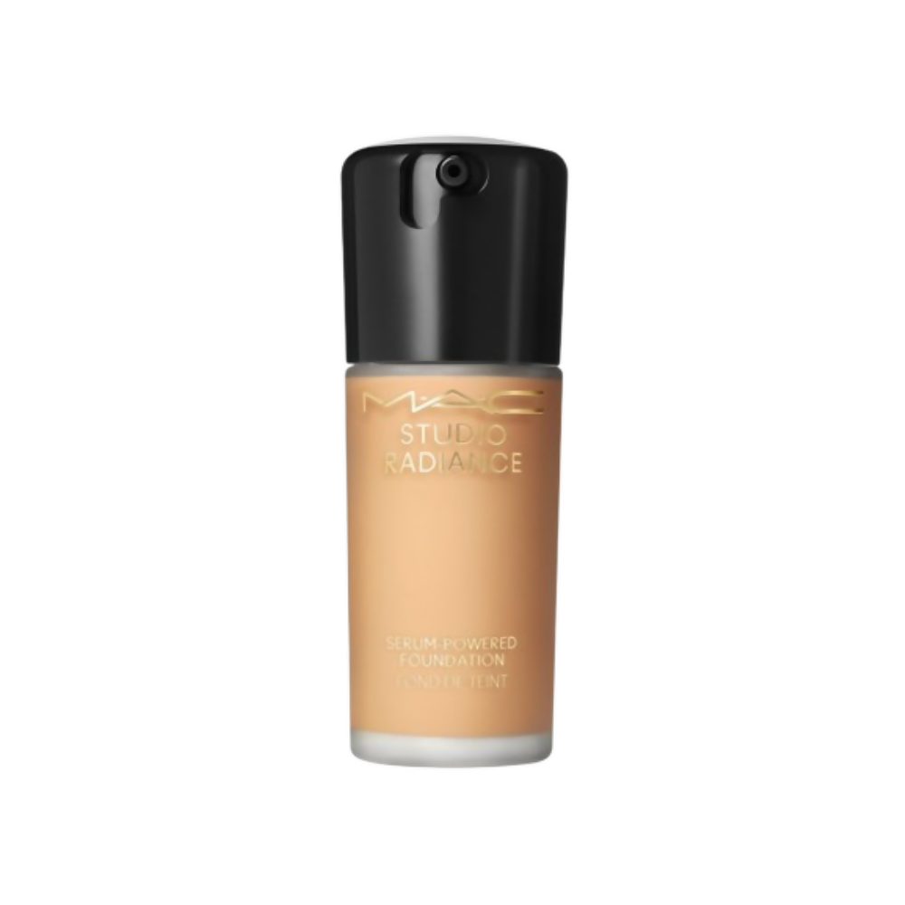 M.A.C Studio Radiance Serum-Powered Hydrating Foundation - Shade NC40 - Dista