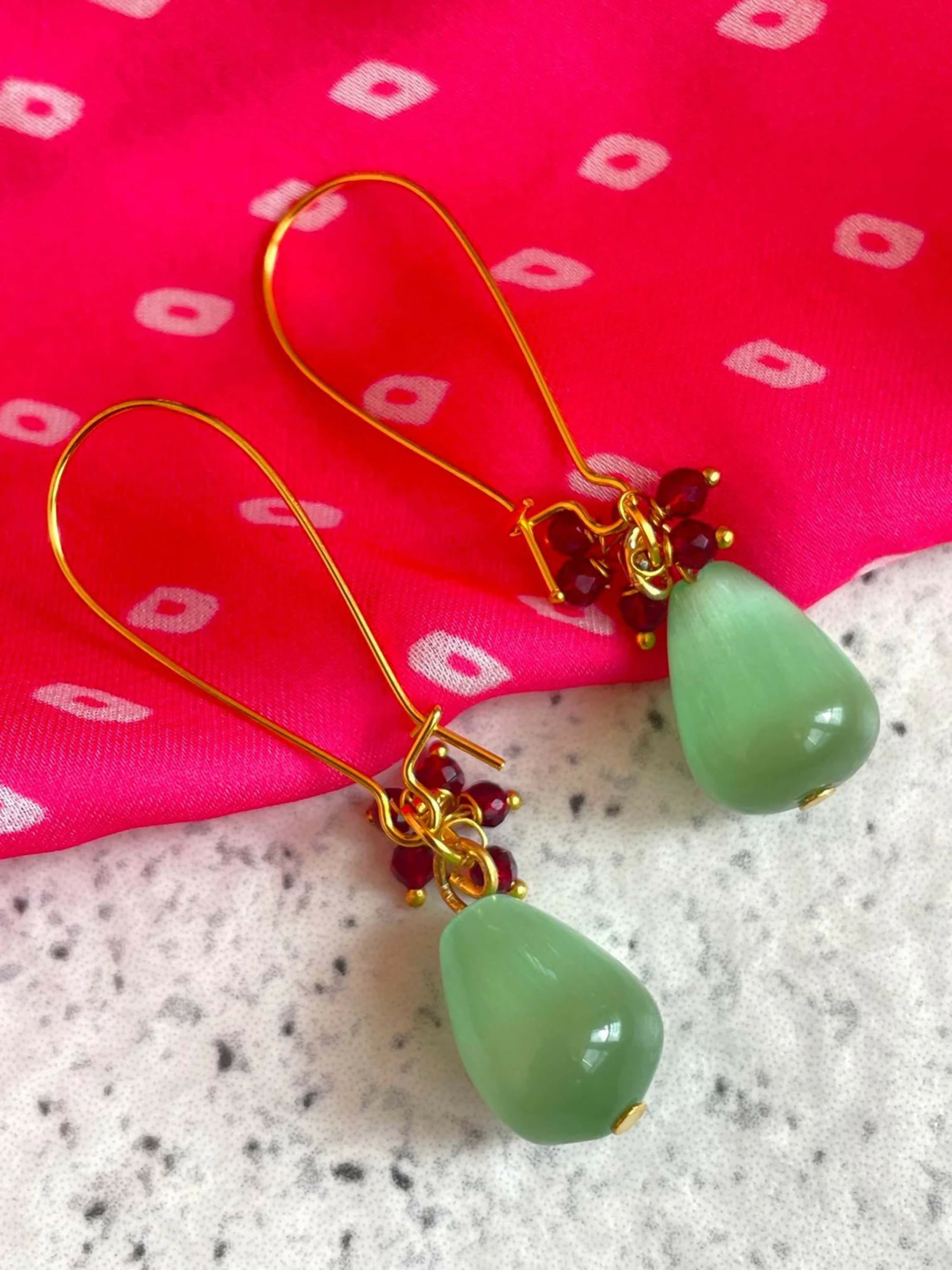 Joban Fashion Women C Green Monalisa Stone With Cheed Earring