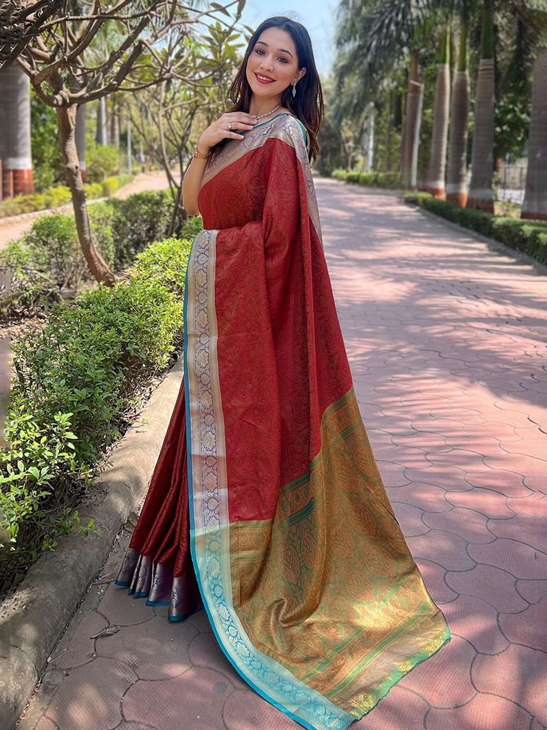 Mitera Ethnic Motifs Silk Blend Saree - Distacart