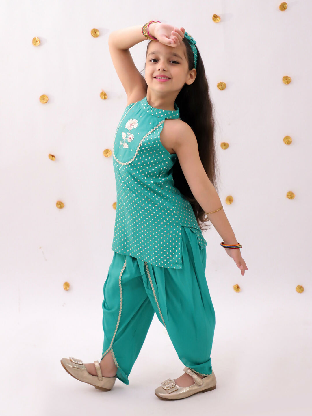 Lil Drama Khilkhilahat Green Kurta Dhoti Set For Girls