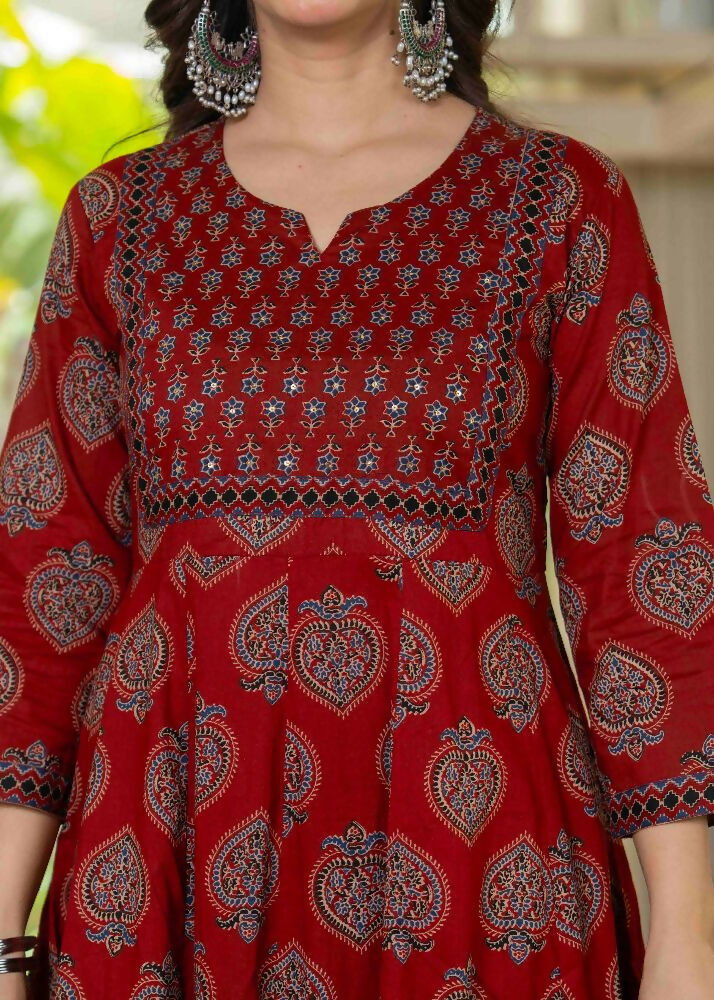 Jaimini Women Cotton Printed Round Neck 3/4 Sleeves Calf Length Flared Kurta Pant And Dupatta Set - Dista
