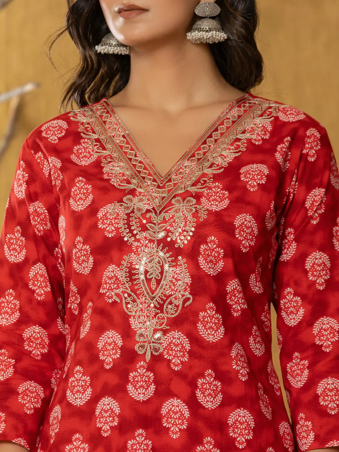 Yufta Red Cotton Zari Work Straight Kurta Dupatta Set