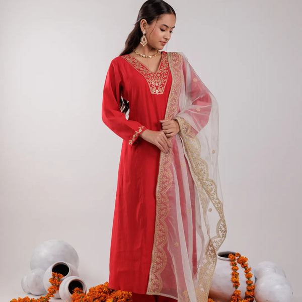 Yufta Red Silk Embroidered Kurta Dupatta Set - Distacart