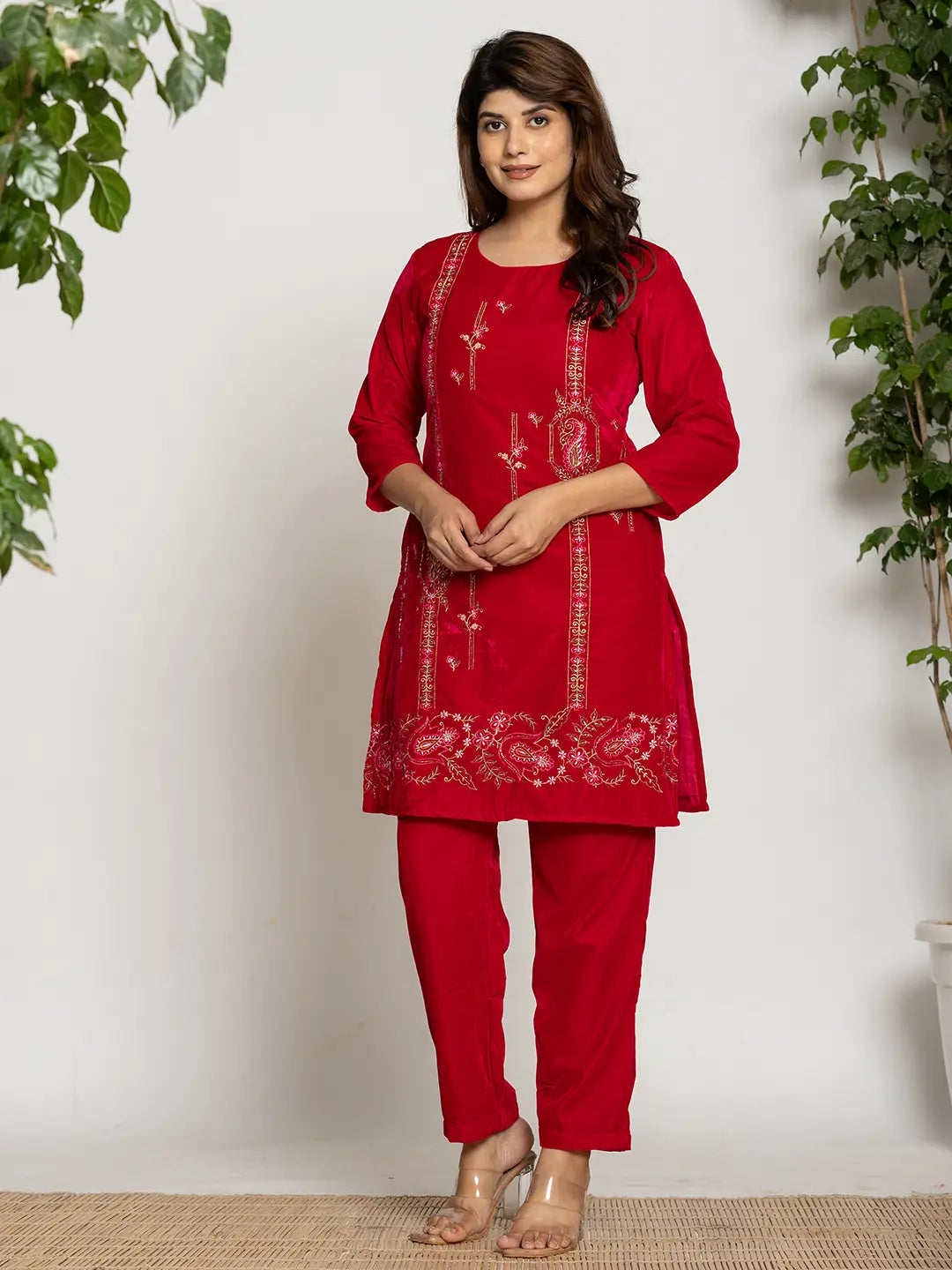 Yufta Pink Velvet Embroidered Tunic Co-Ord Set With Cotton Lining