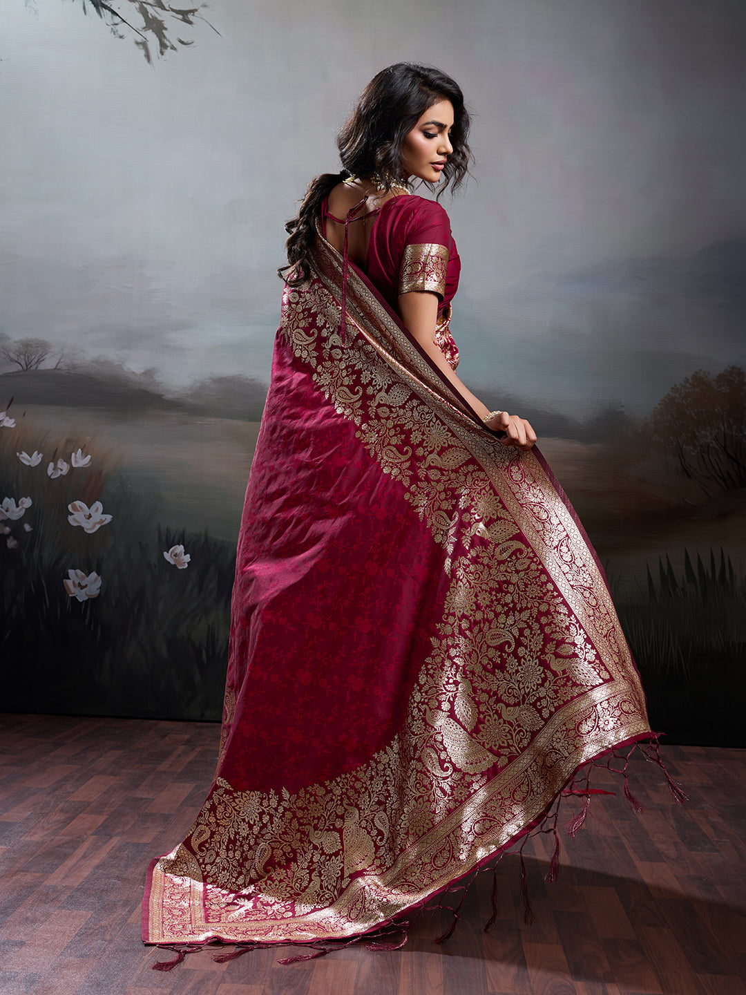 Anaita Red Silk Blend Woven Saree With Blouse - Dista