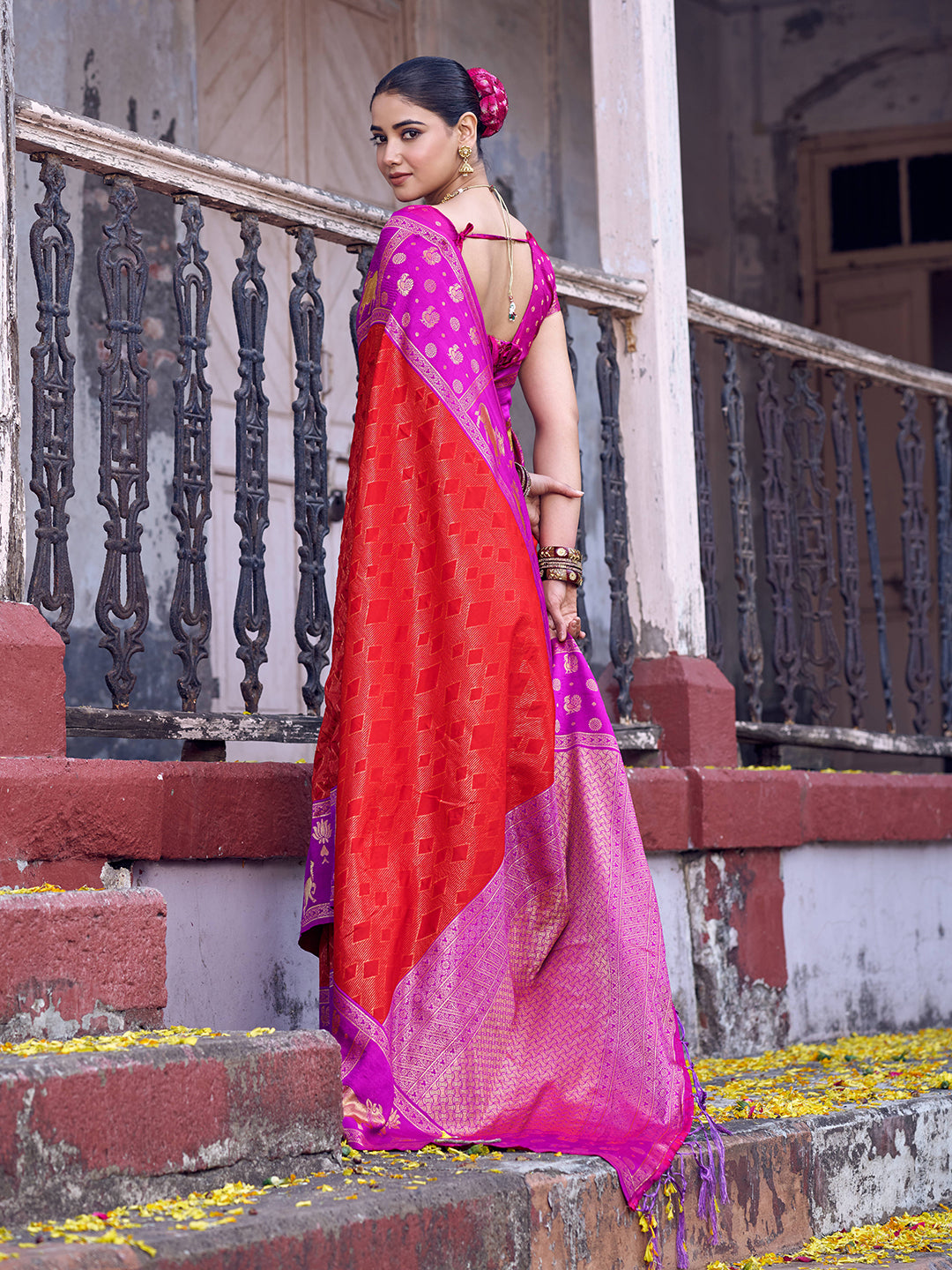 Anaita Red Soft Silk Woven Saree With Blouse - Dista