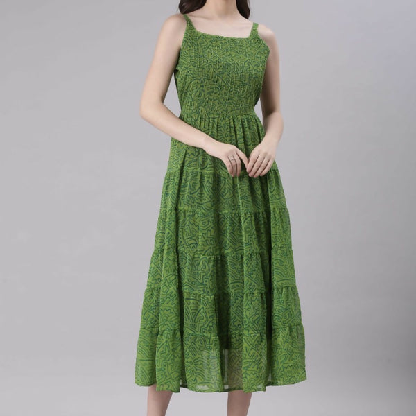 Souchii Green Varlie Printed Tiered Dress – Flowy Fit & Flare