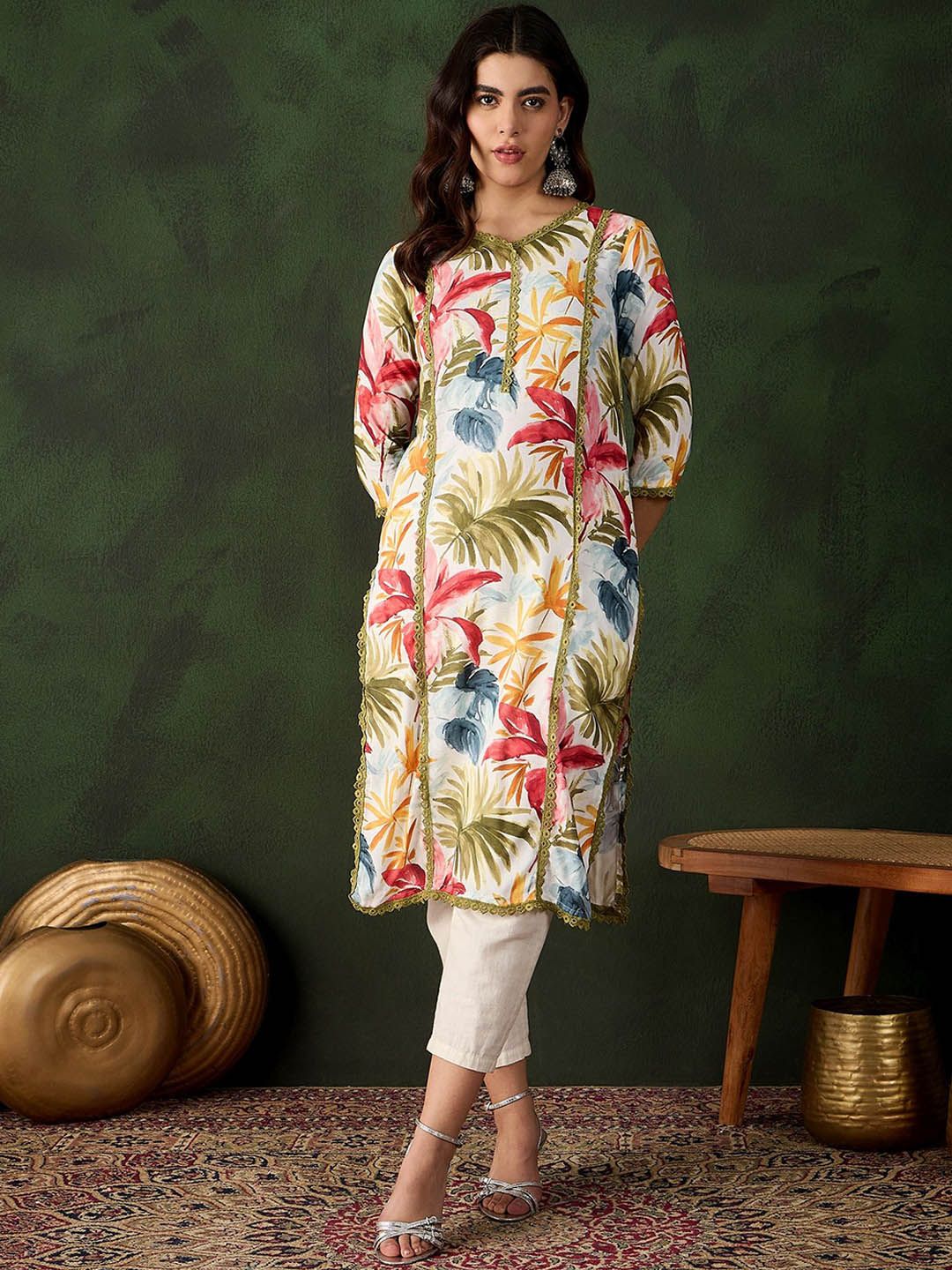Sangria Floral Printed V-Neck Straight Kurta
