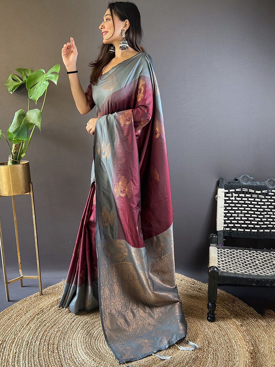 Mitera Woven Design Zari Saree - Distacart