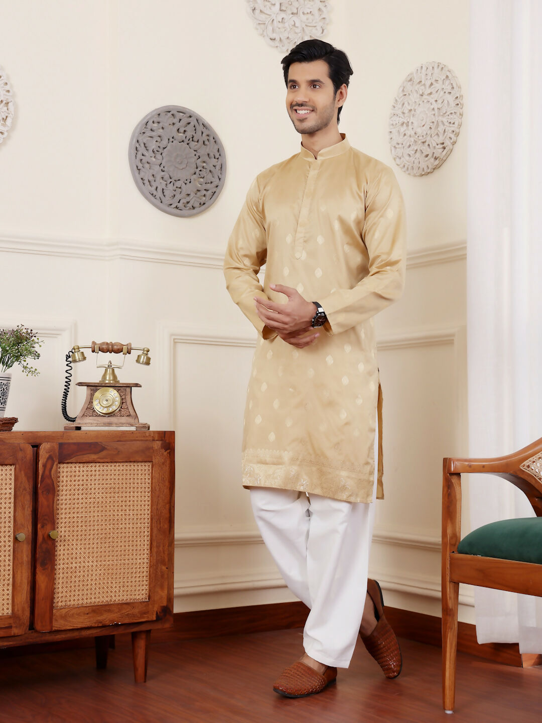 mkb3062-3_54228814587_o