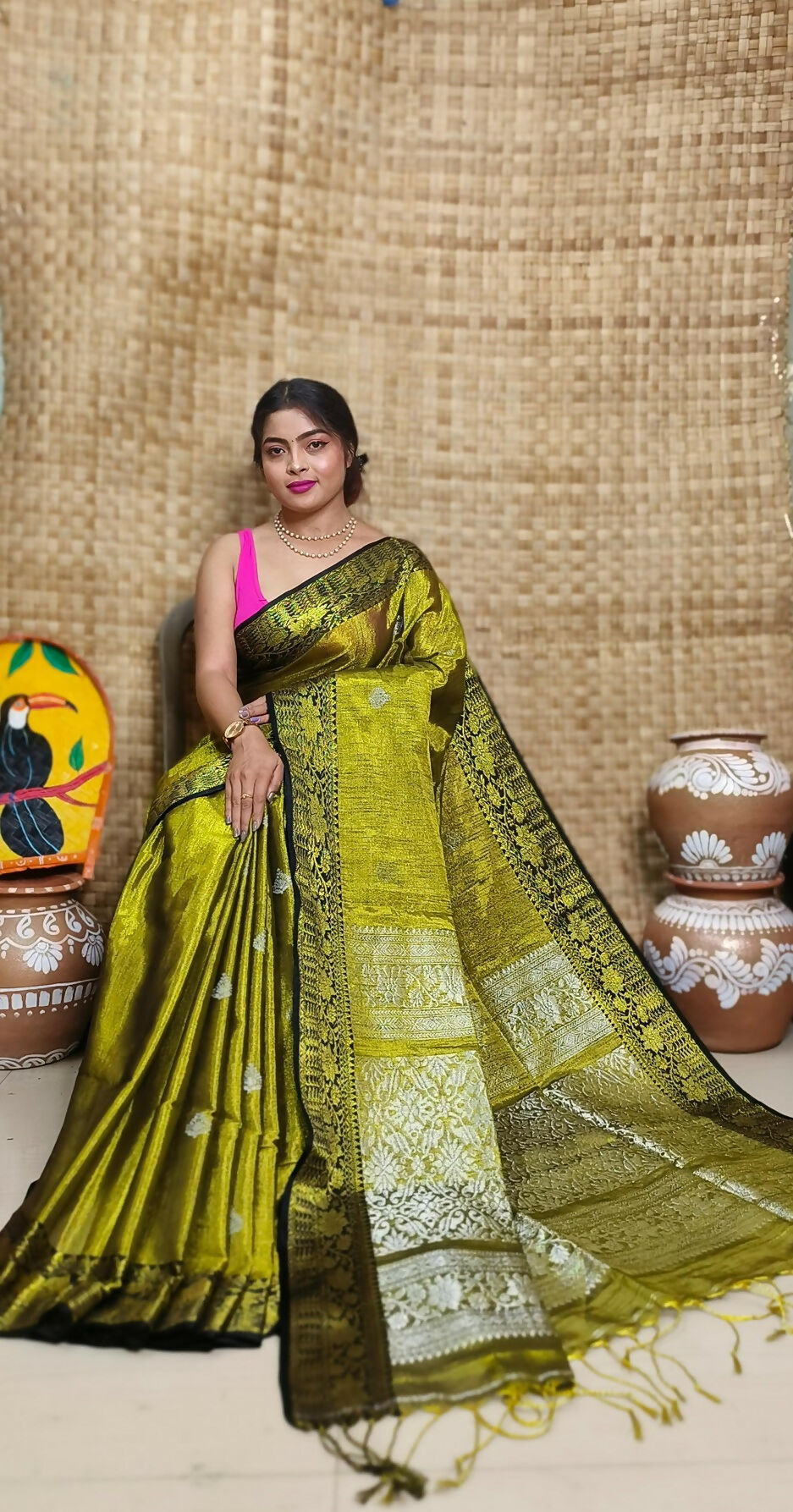 Exclusive Collection Pista Beautiful Tissue Benarasi Saree - Dista