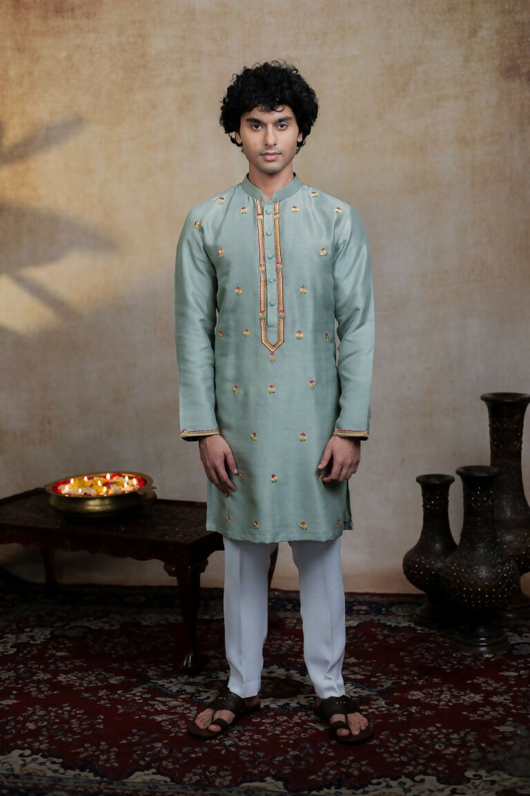 Falling Raw Silk Olive Green Kalika Kurta Set By Hilo Design