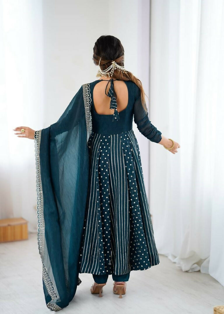 Teeya Creation Teal Color Heavy Crunchy Silk Embroidery Work Gown