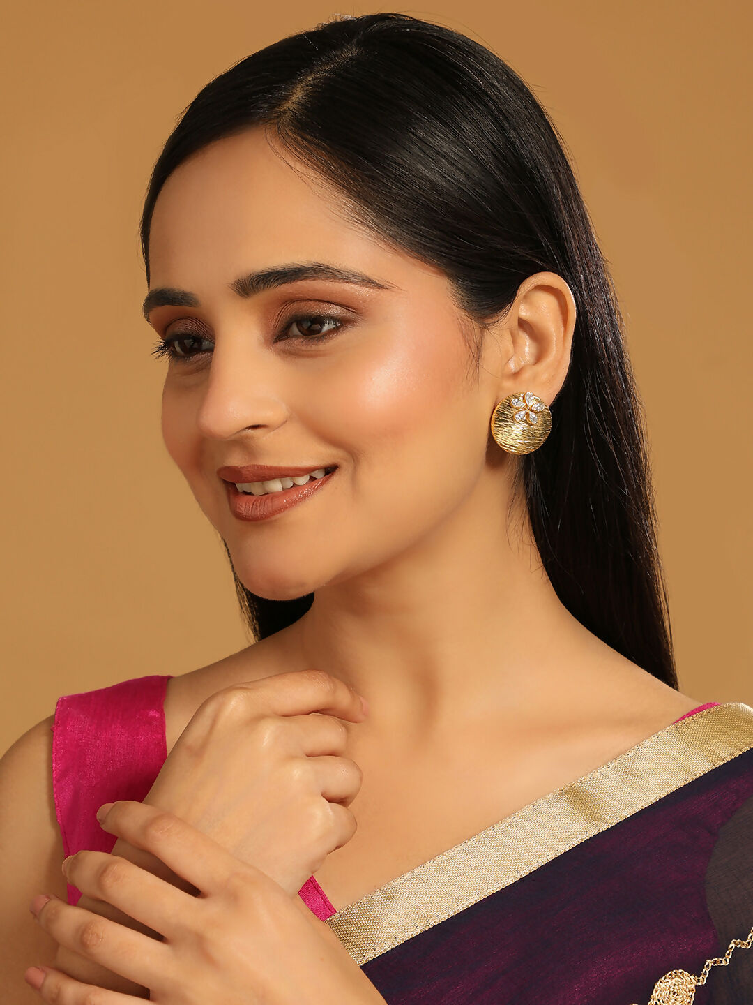 Nuyug 22K Gold-Plated Floral Motif Stud Earrings