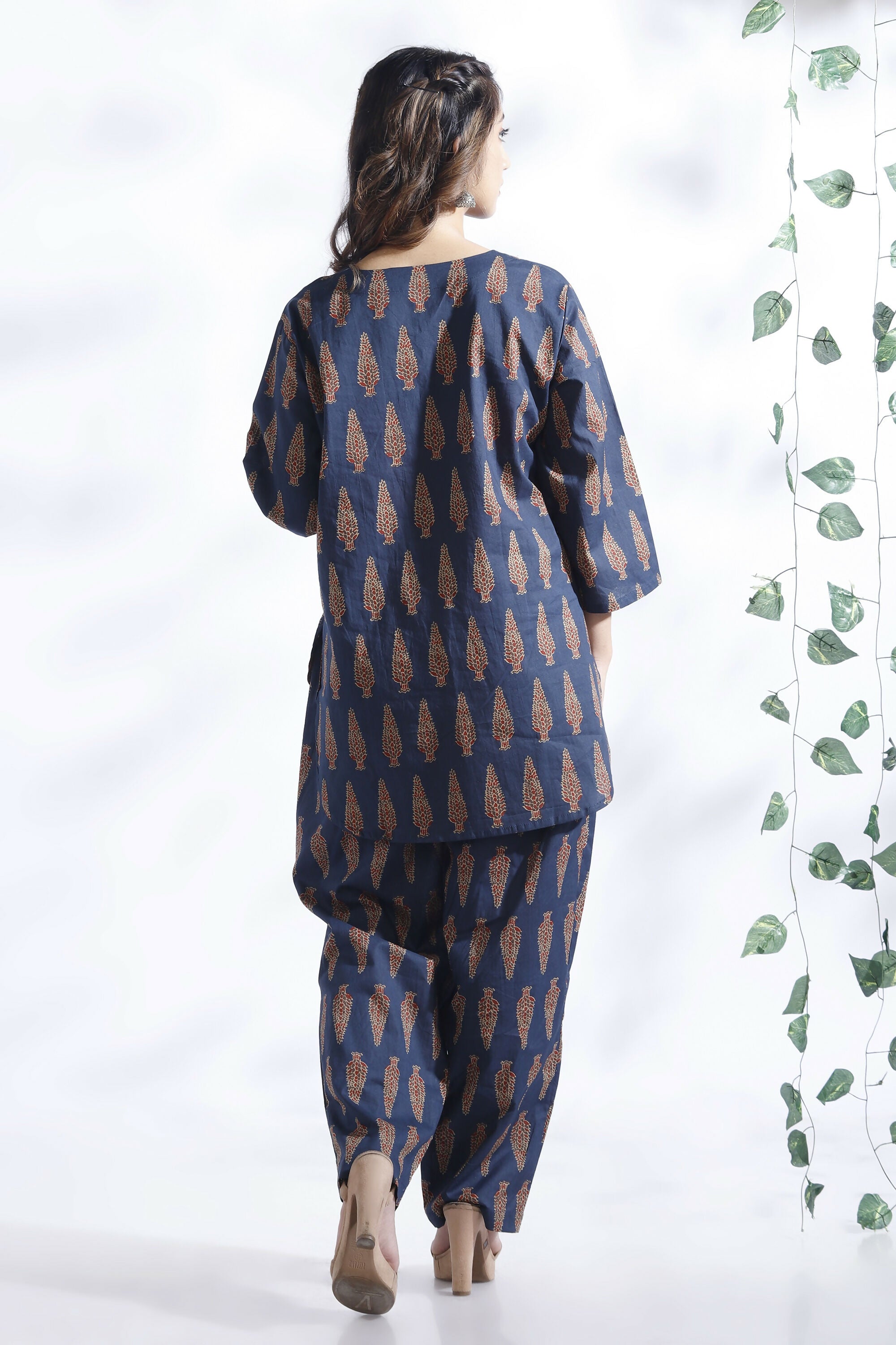 Breathables Blue Butta Cotton Kurta & Pant Co-Ord Set - Dista