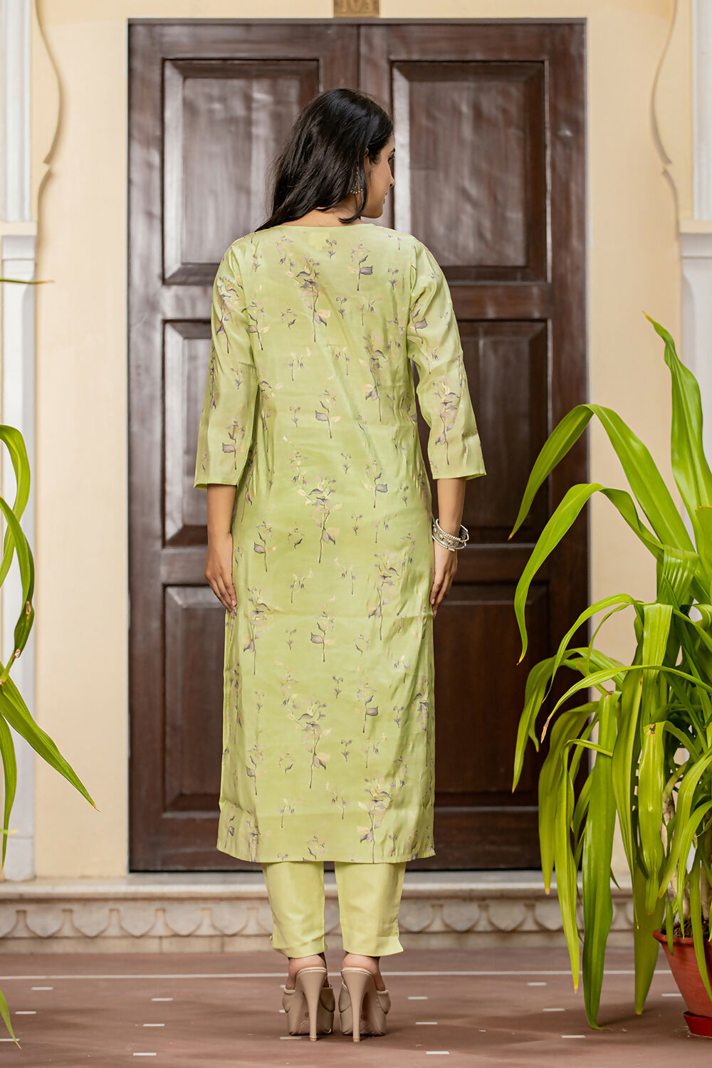 K_355_GREEN_02