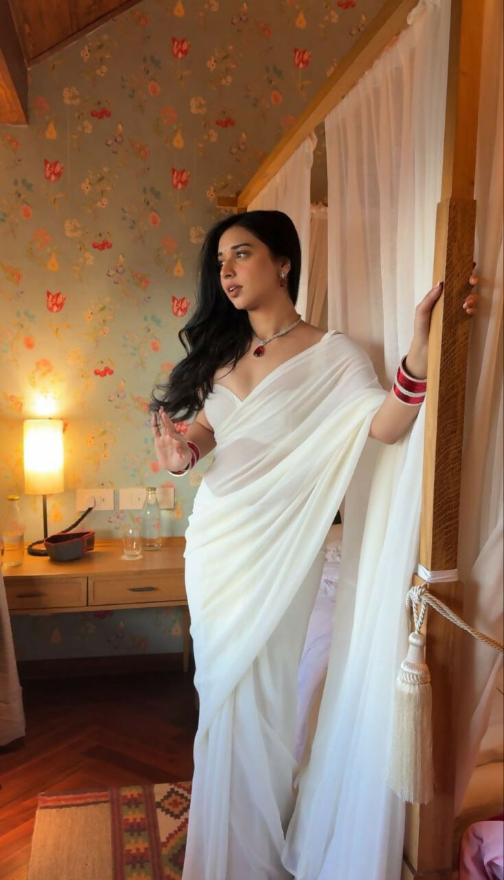 Malishka Georgette Printed Ready To Wear Saree With Blouse Piece - White - Distacart