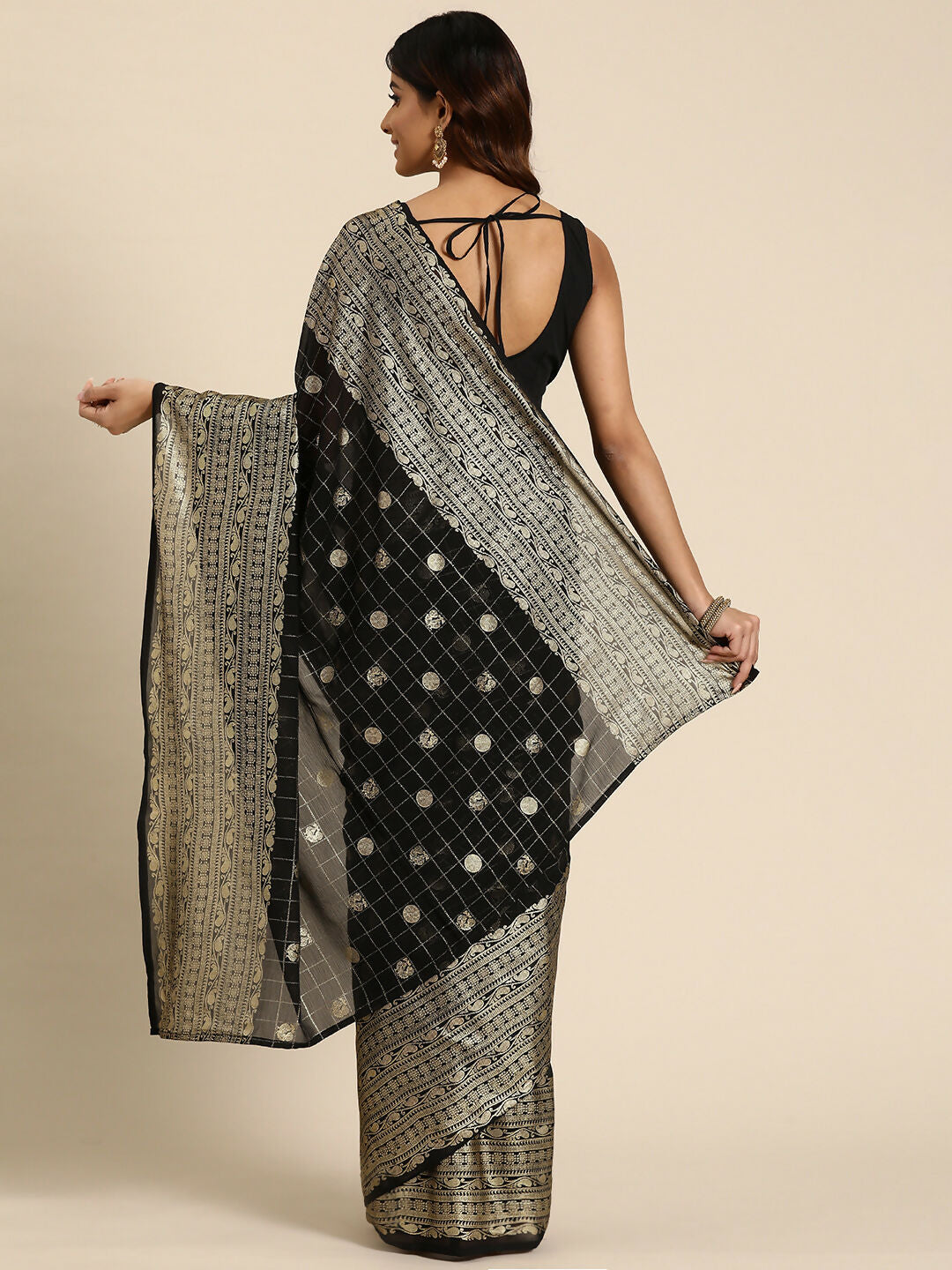 Ahalyaa Women's Traditional Semi Stitch Saree - Black - Distacart