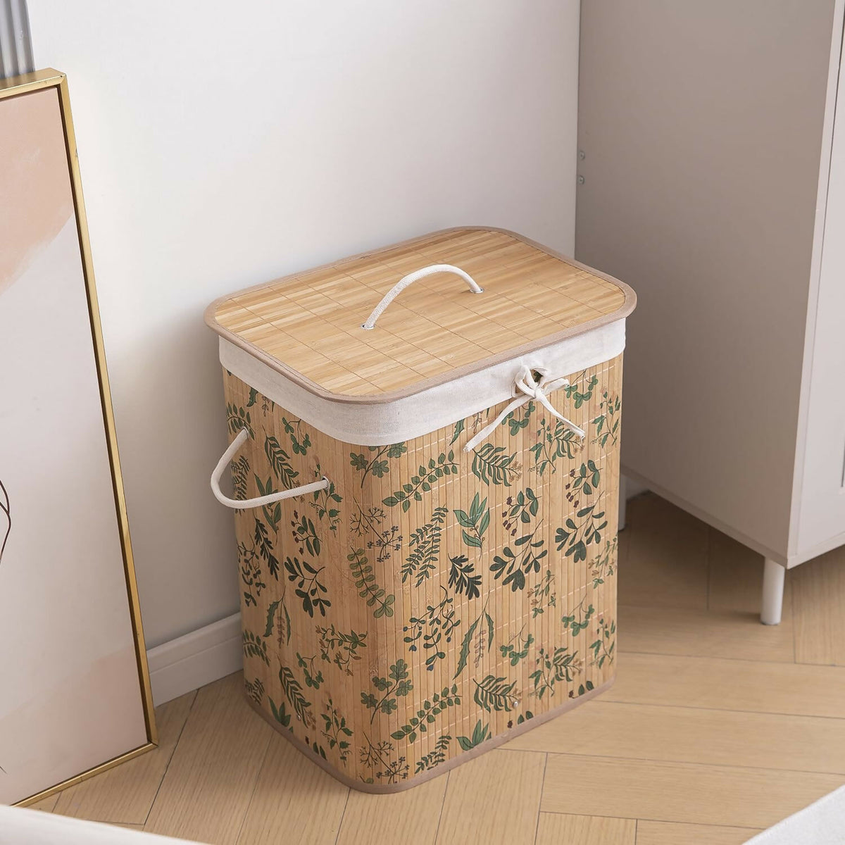 HOKIPO Eco-Friendly Foldable Bamboo Laundry Basket Hamper with Lid - Ficus Leaves - Dista