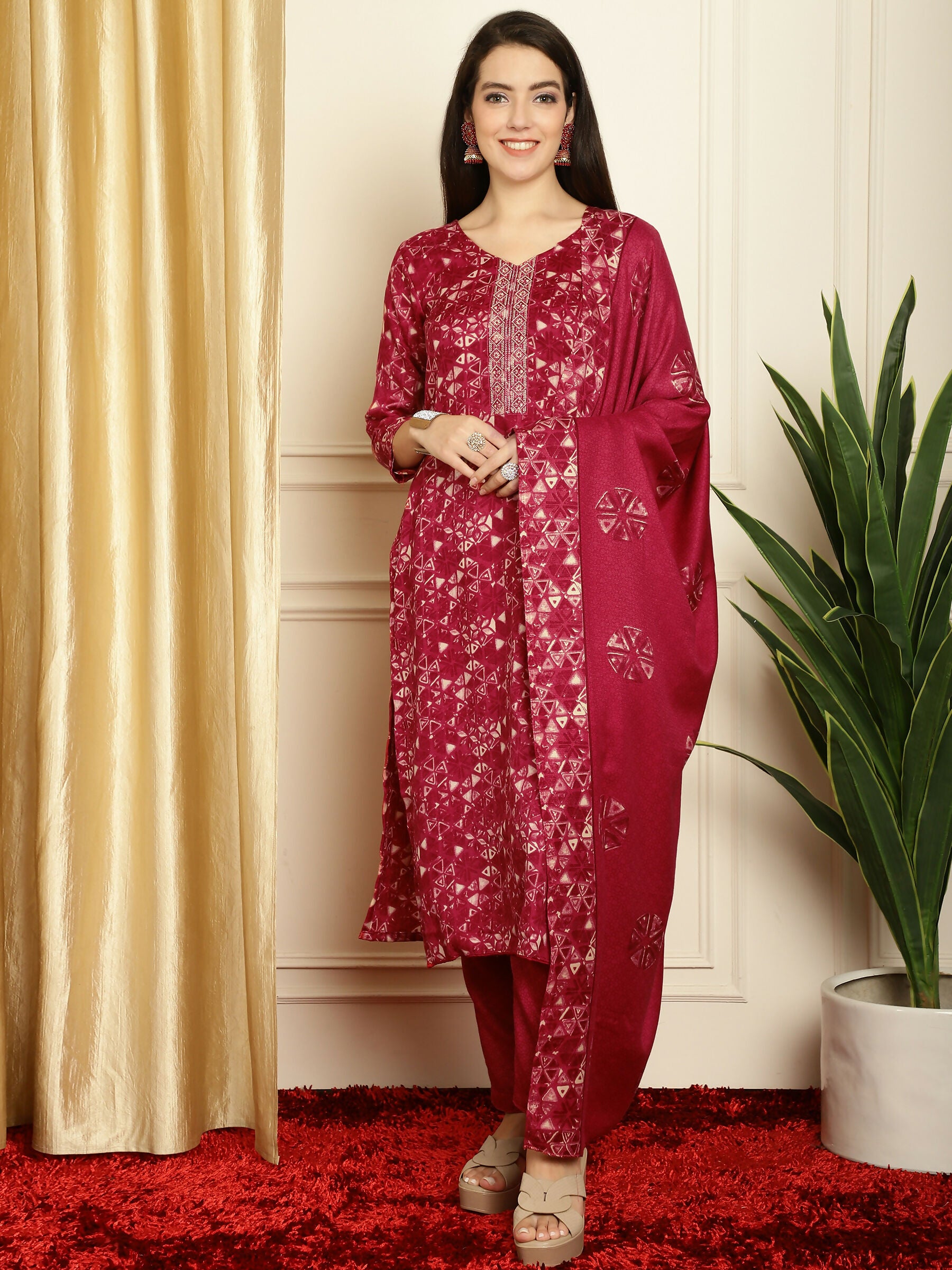 Jyoti Fashion Women's Red Pashmina Floral Digital Printed Kurta with Trouser & Dupatta - Distacart