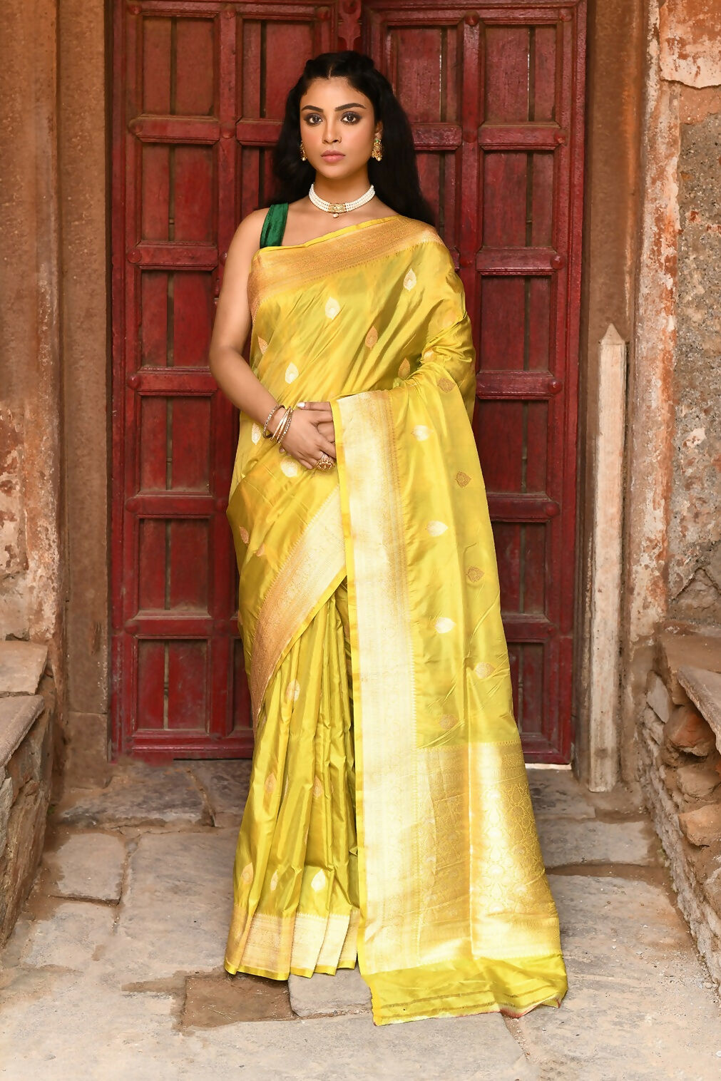Joban Fashion Yellow Pure Katan Pure Handloom Banarasi Silk Saree - Dista