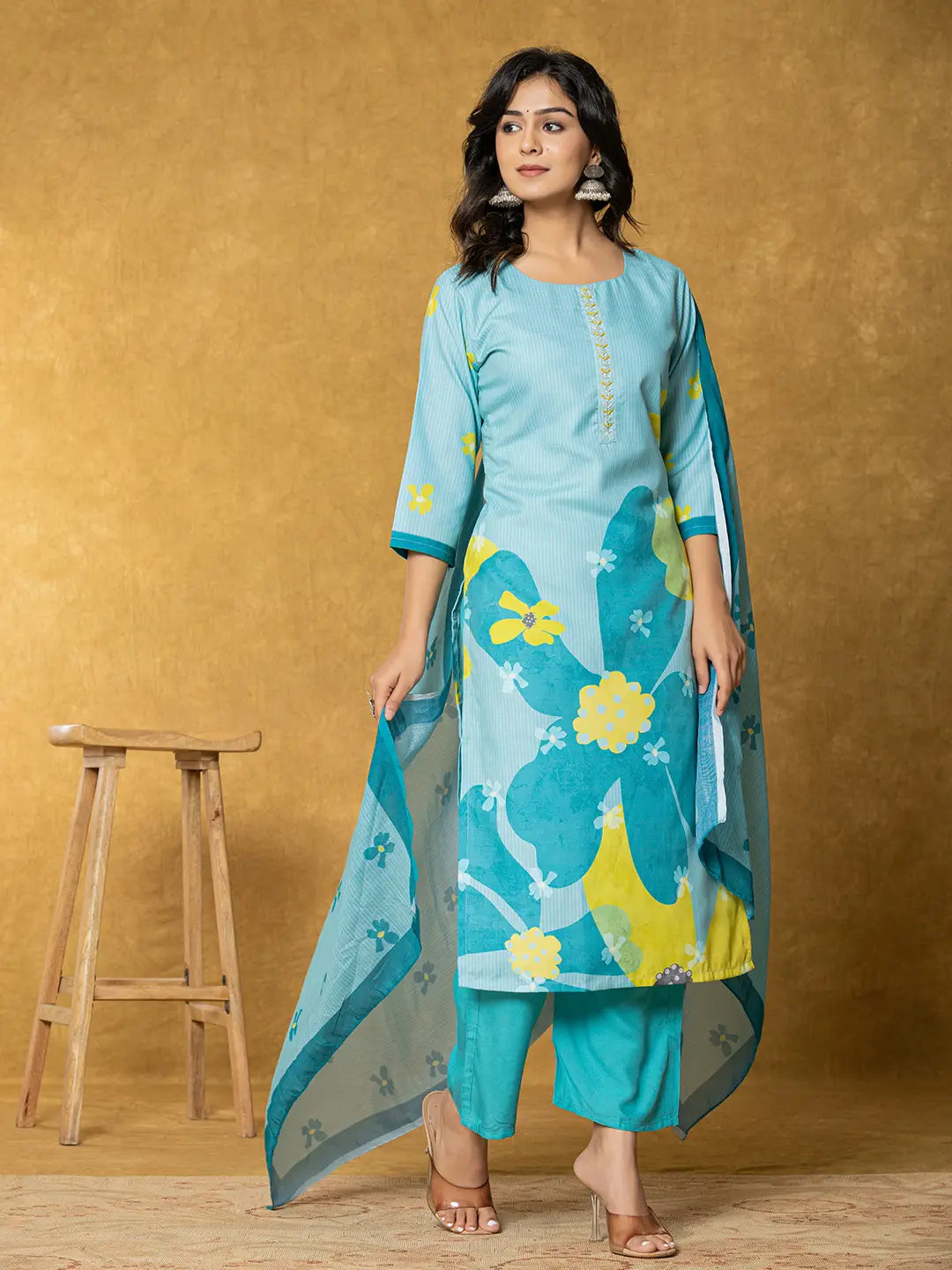Yufta Teal Green Linen Kurta Dupatta Pant Set