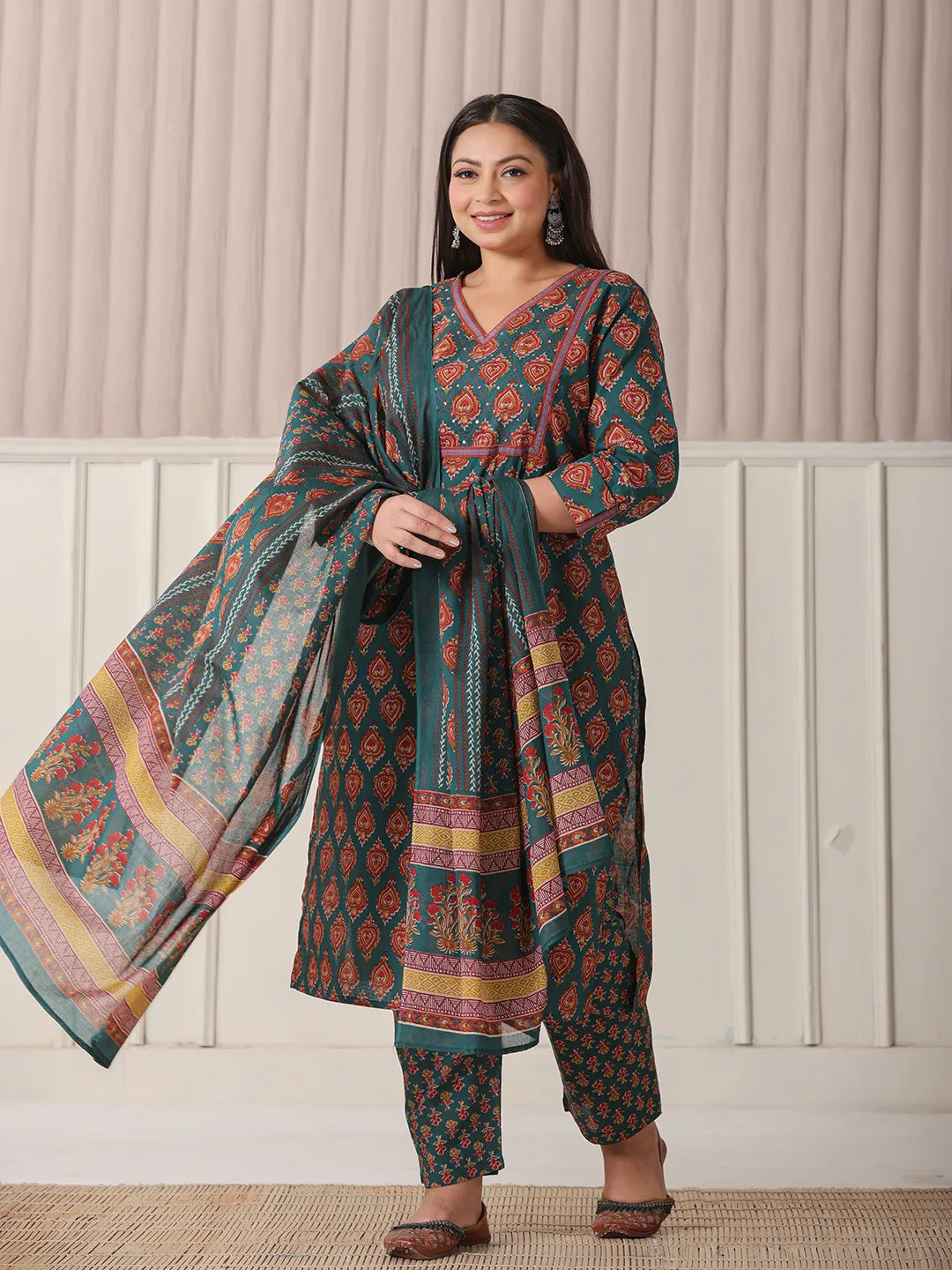 Yufta Teal Green Pure Cotton Sequins-Cutdana Work Kurta Dupatta Pant Set - Distacart