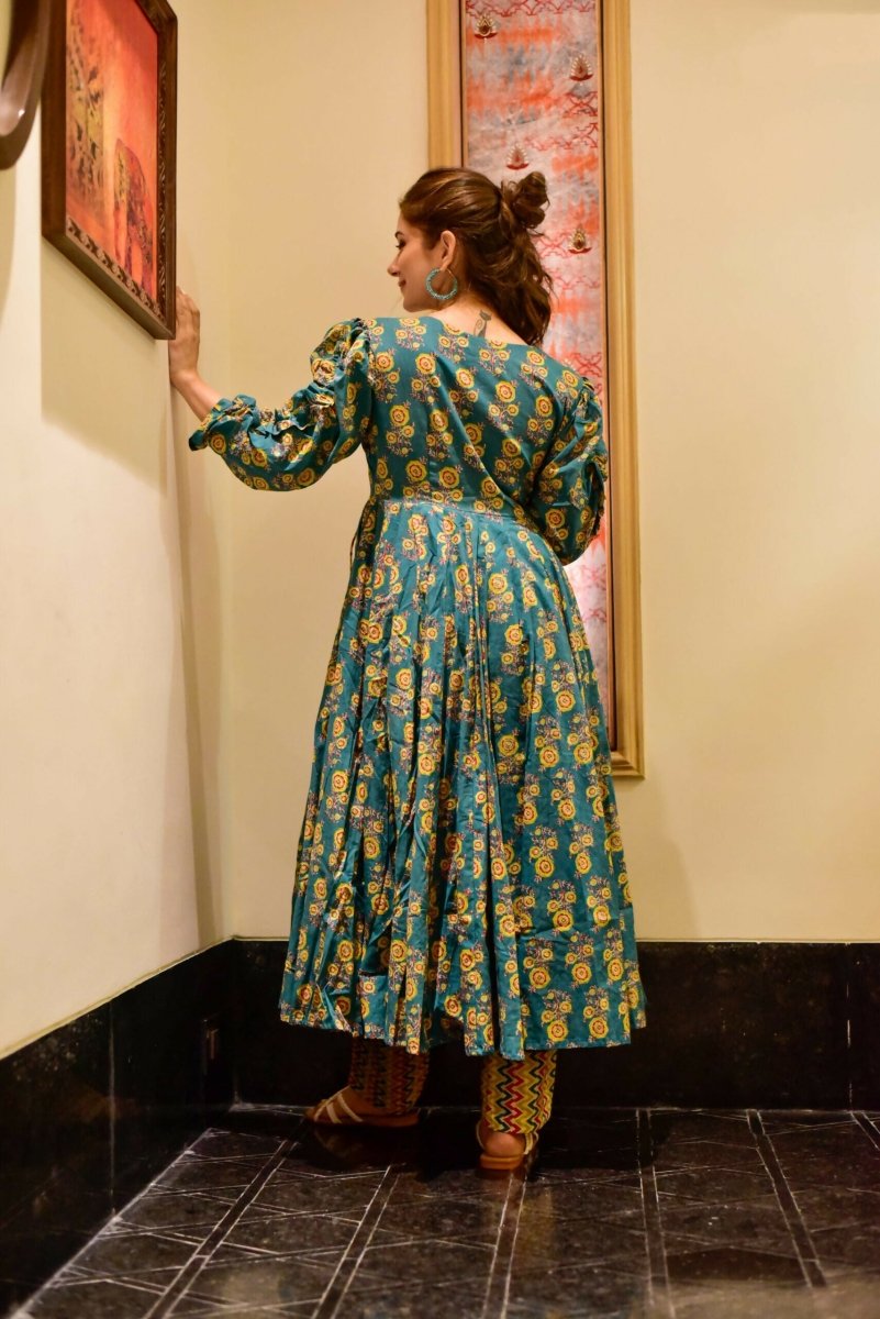 Aastha Fashion Women's Teal Cotton Silk Digital Printed Designer Kurti with Pant - Distacart